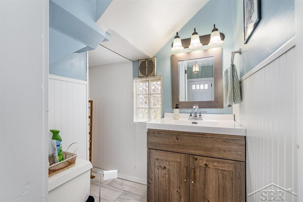 938 Sixth Avenue, Lake Odessa, MI 48849 — Photo 12