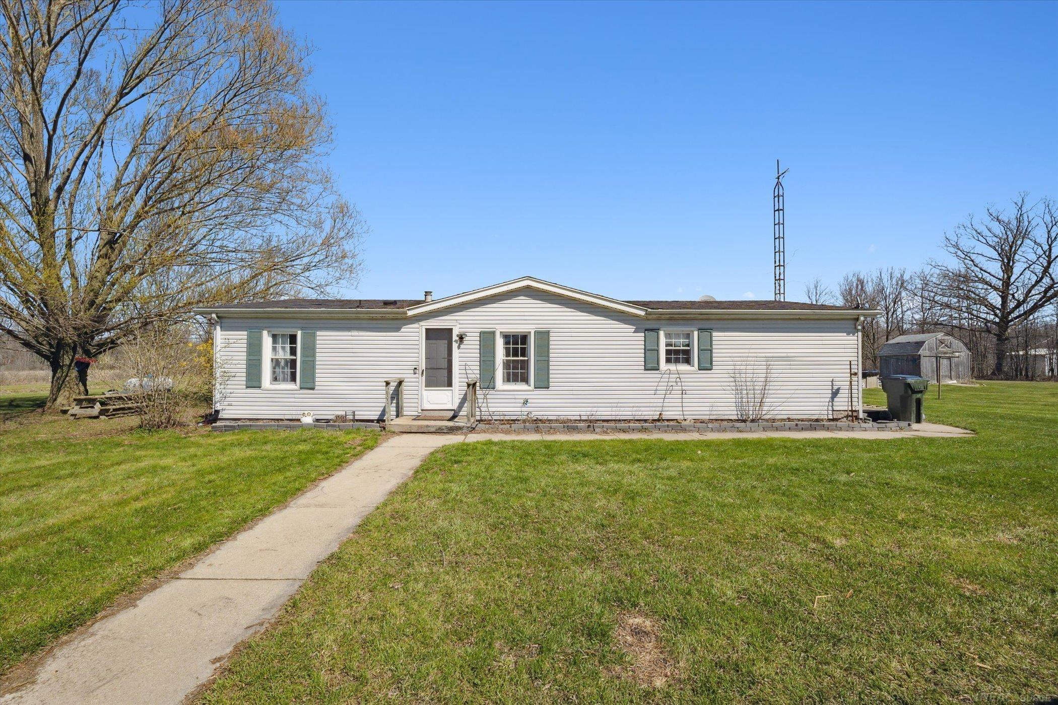 16400 Roehl Drive, Capac, MI 48014 — Photo 4
