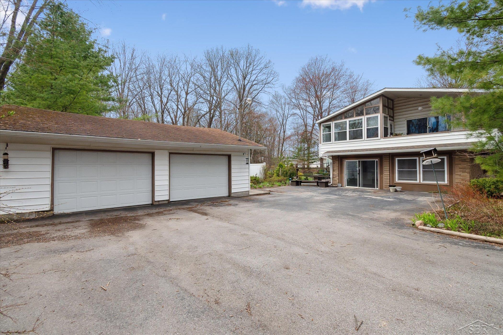 252 S Garfield Road, Linwood, MI 48634 — Photo 48
