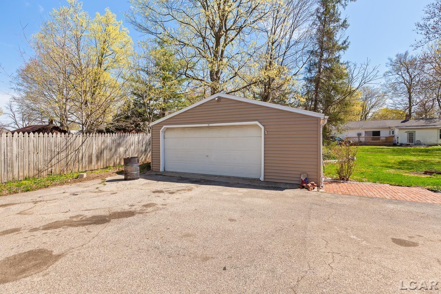 531 S Meridian Road, Hudson, MI 49247 — Photo 4