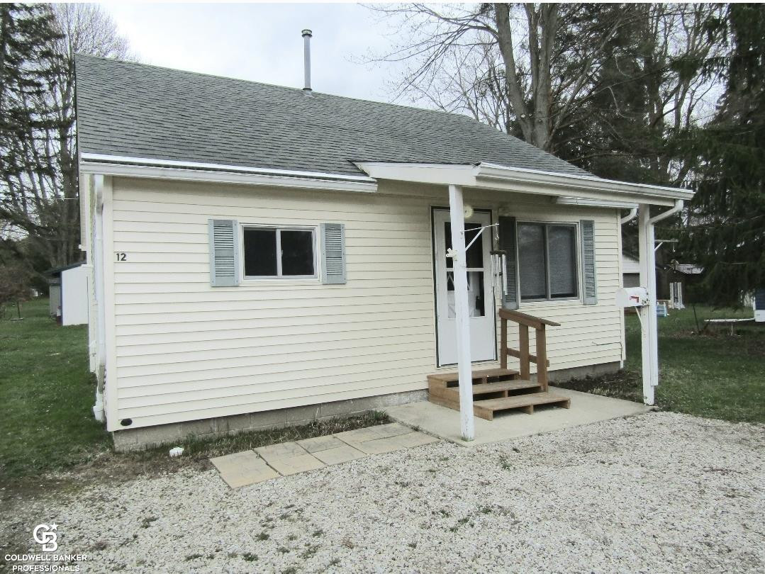 12 Clarence Street, Yale, MI 48097 — Photo 2