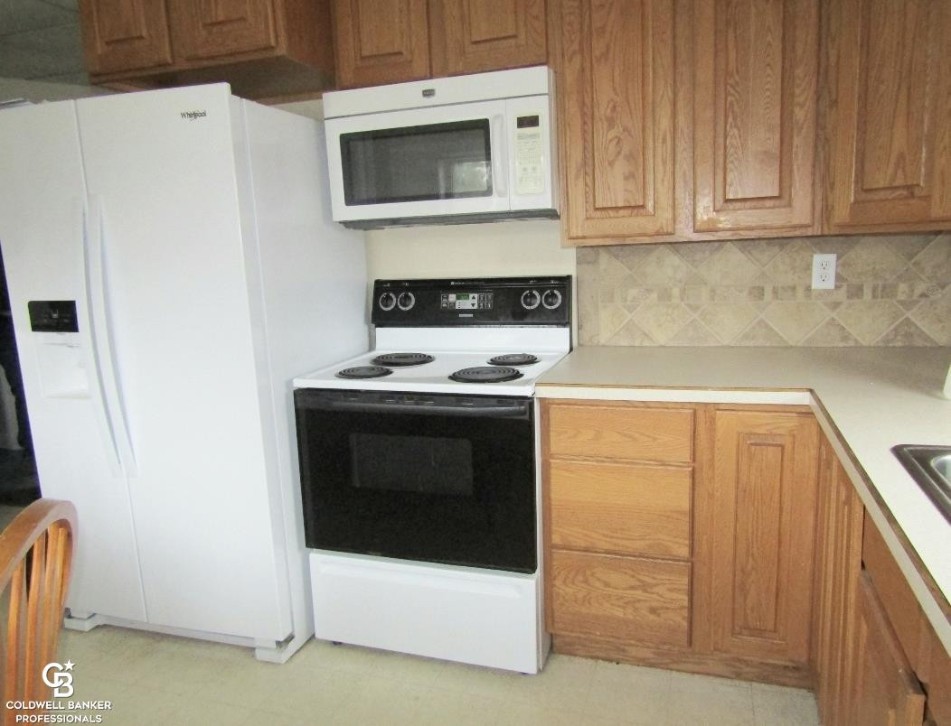 12 Clarence Street, Yale, MI 48097 — Photo 9