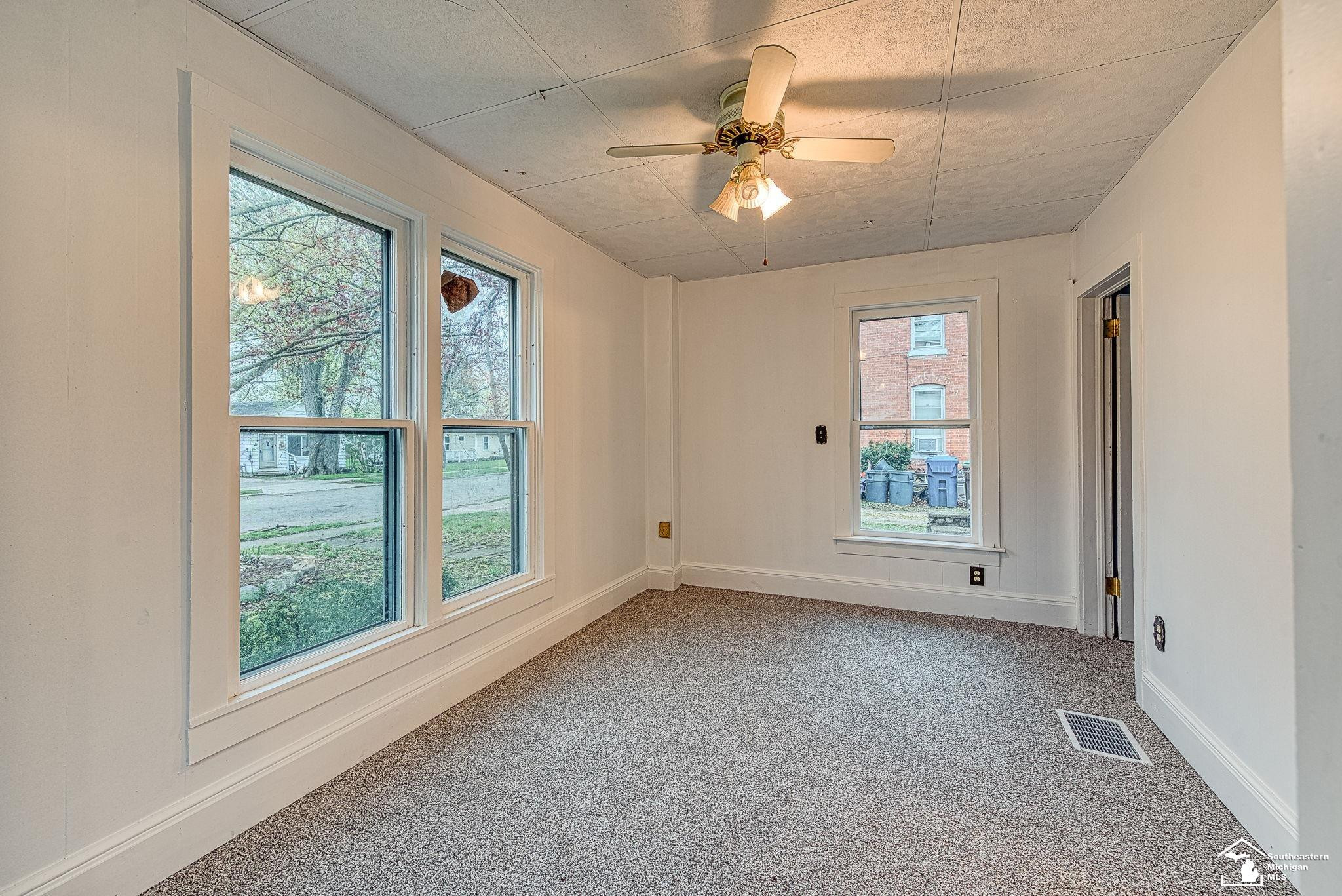 118 Litchfield Street, Clinton, MI 49236 — Photo 8