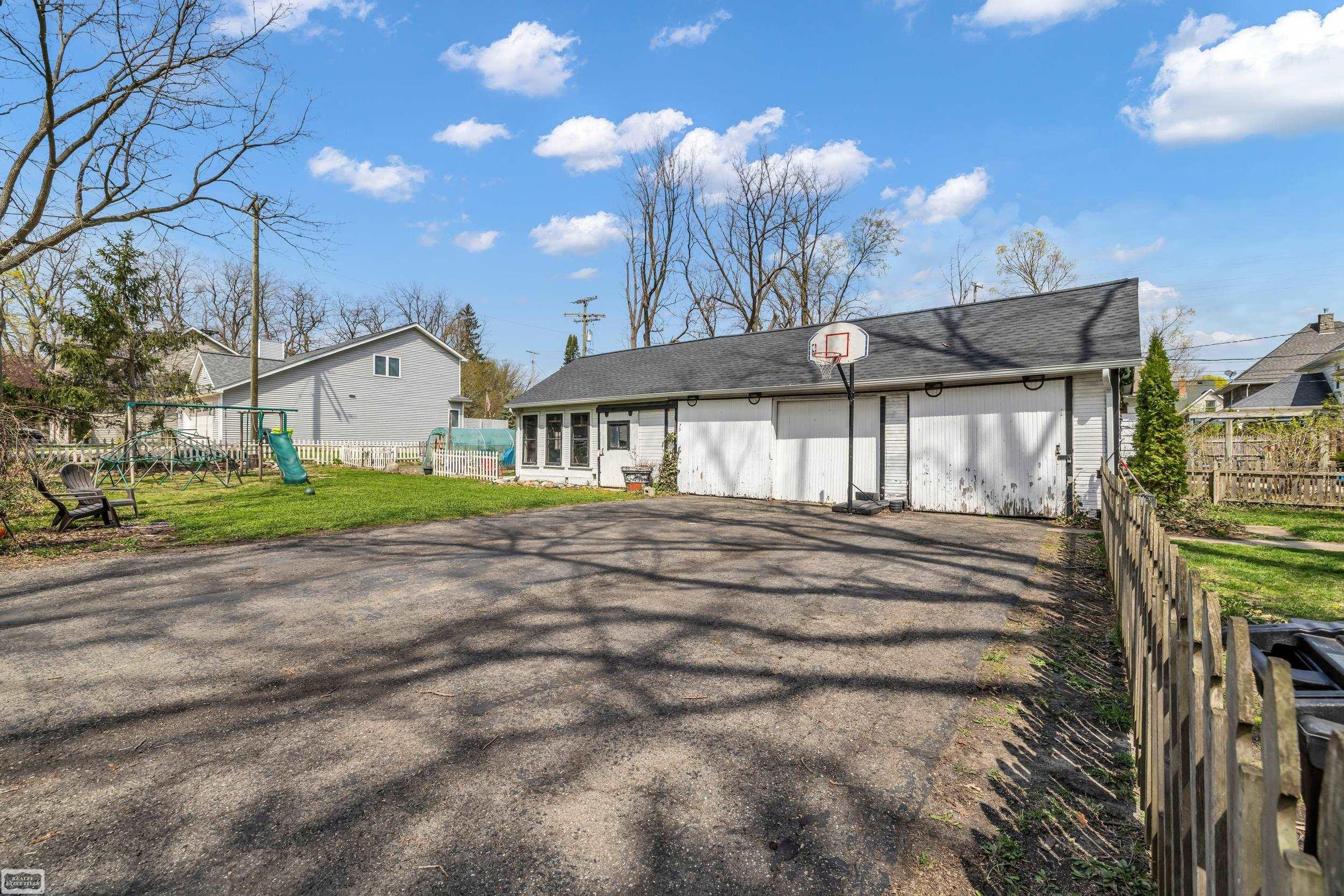 174 Fremont Street, MI 48065 — Photo 31