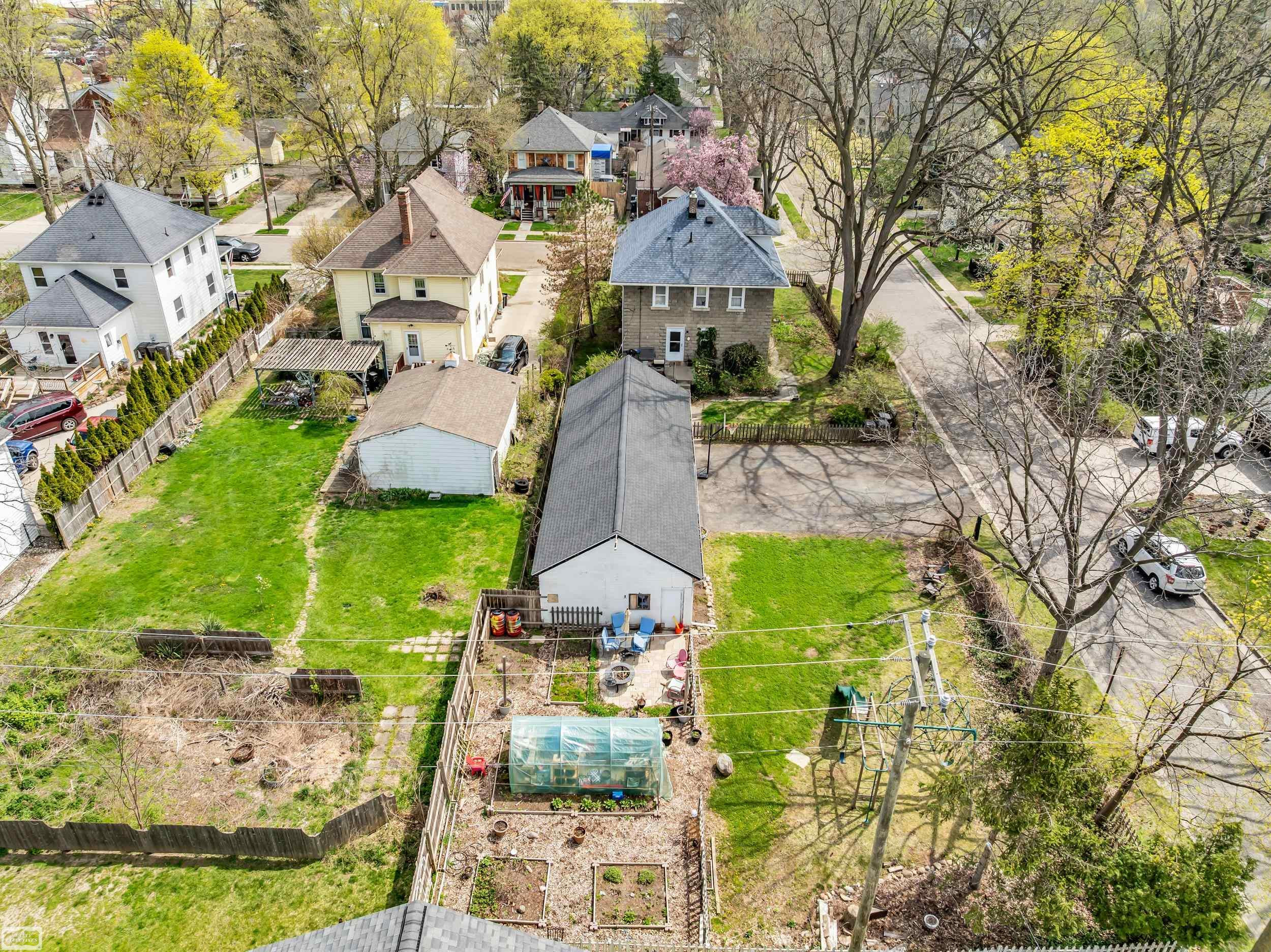 174 Fremont Street, MI 48065 — Photo 32