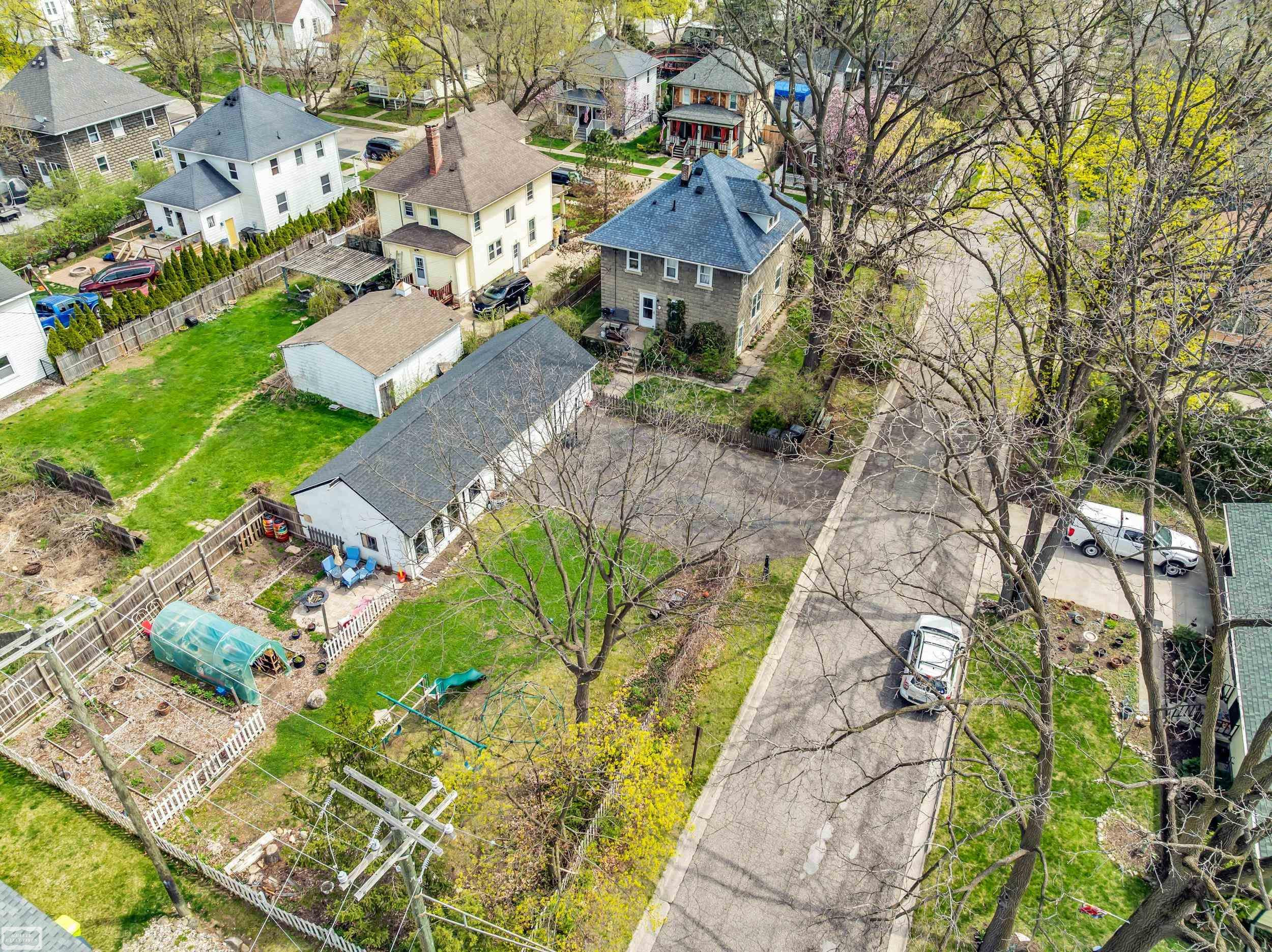 174 Fremont Street, MI 48065 — Photo 33