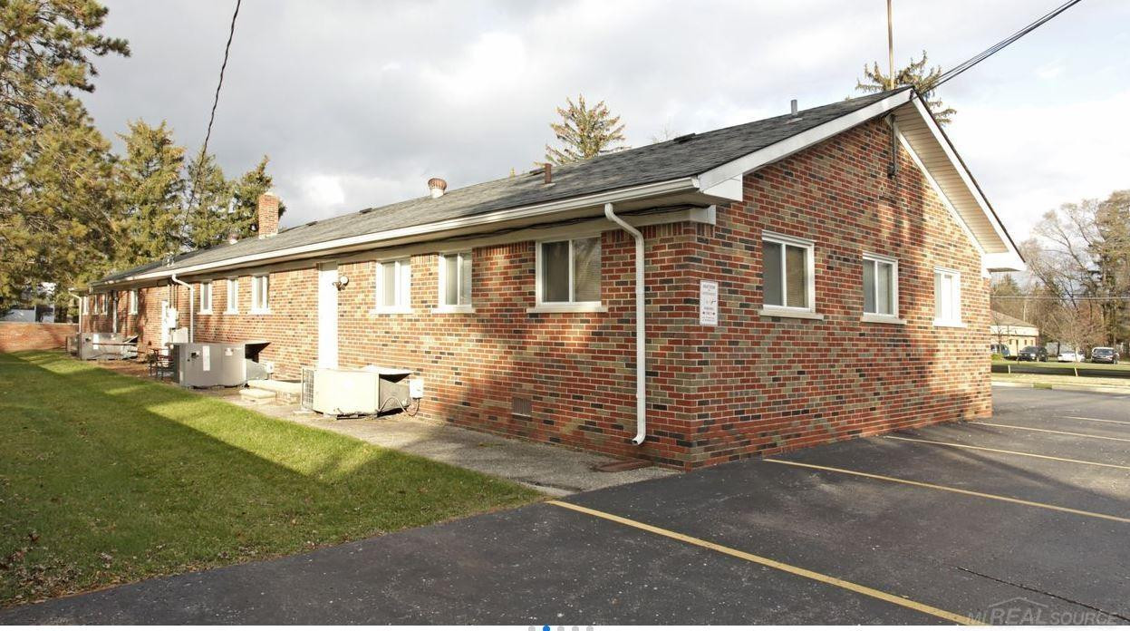 52935 Mound Road, MI 48316 — front exterior