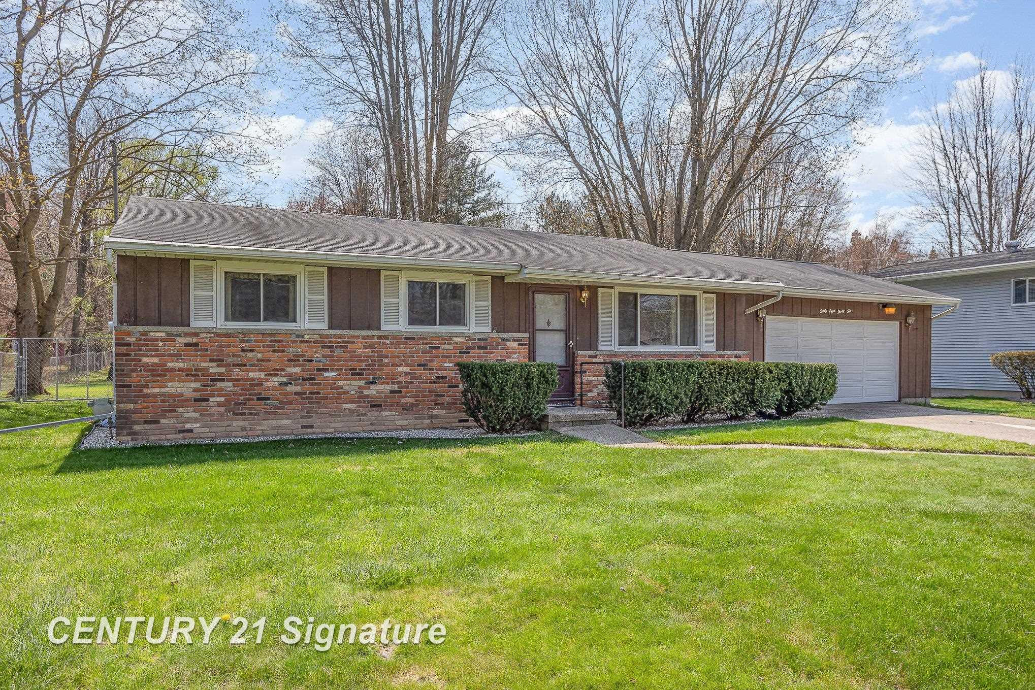 3832 Jim Drive, Bridgeport, MI 48722 — Photo 2