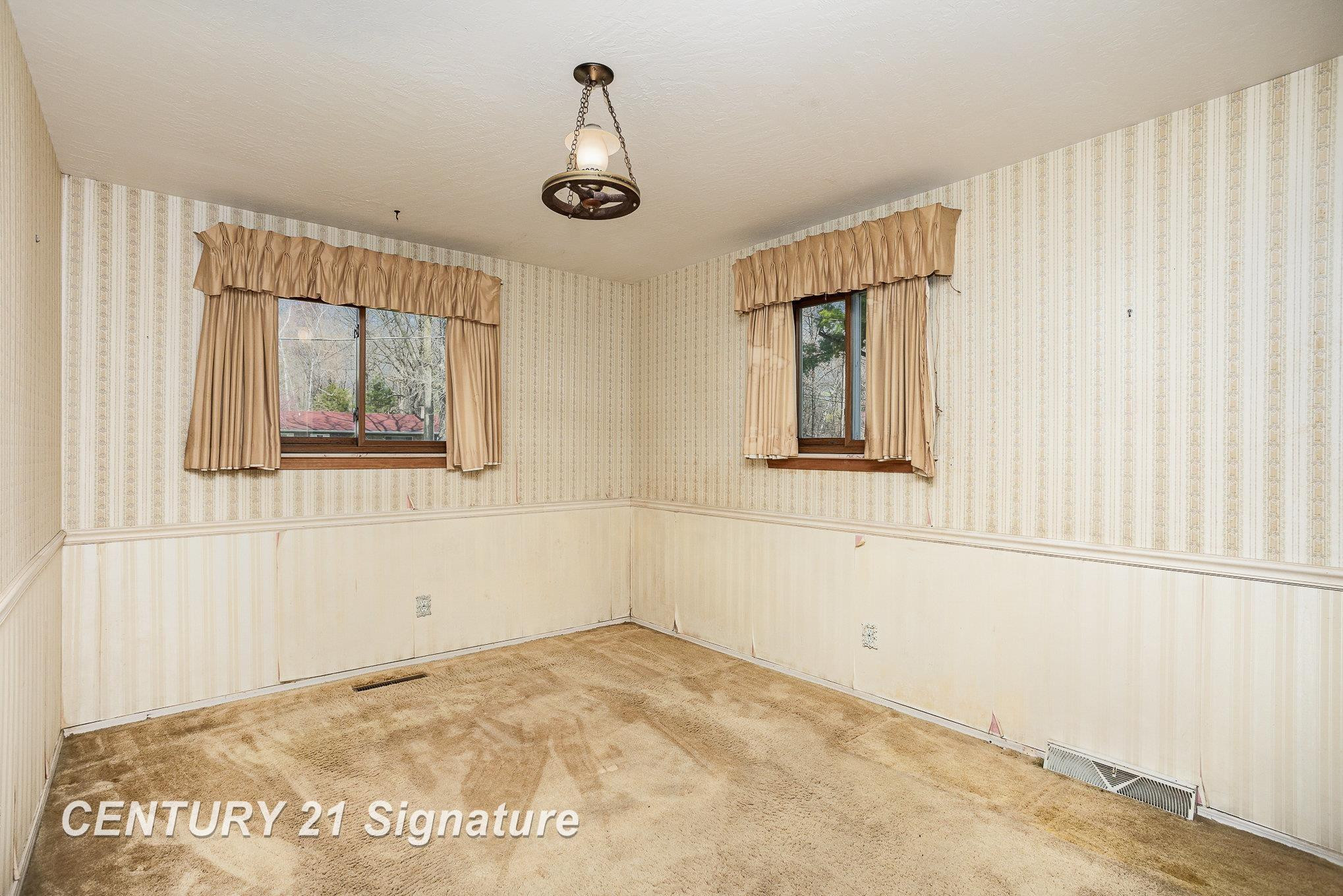 3832 Jim Drive, Bridgeport, MI 48722 — Photo 9
