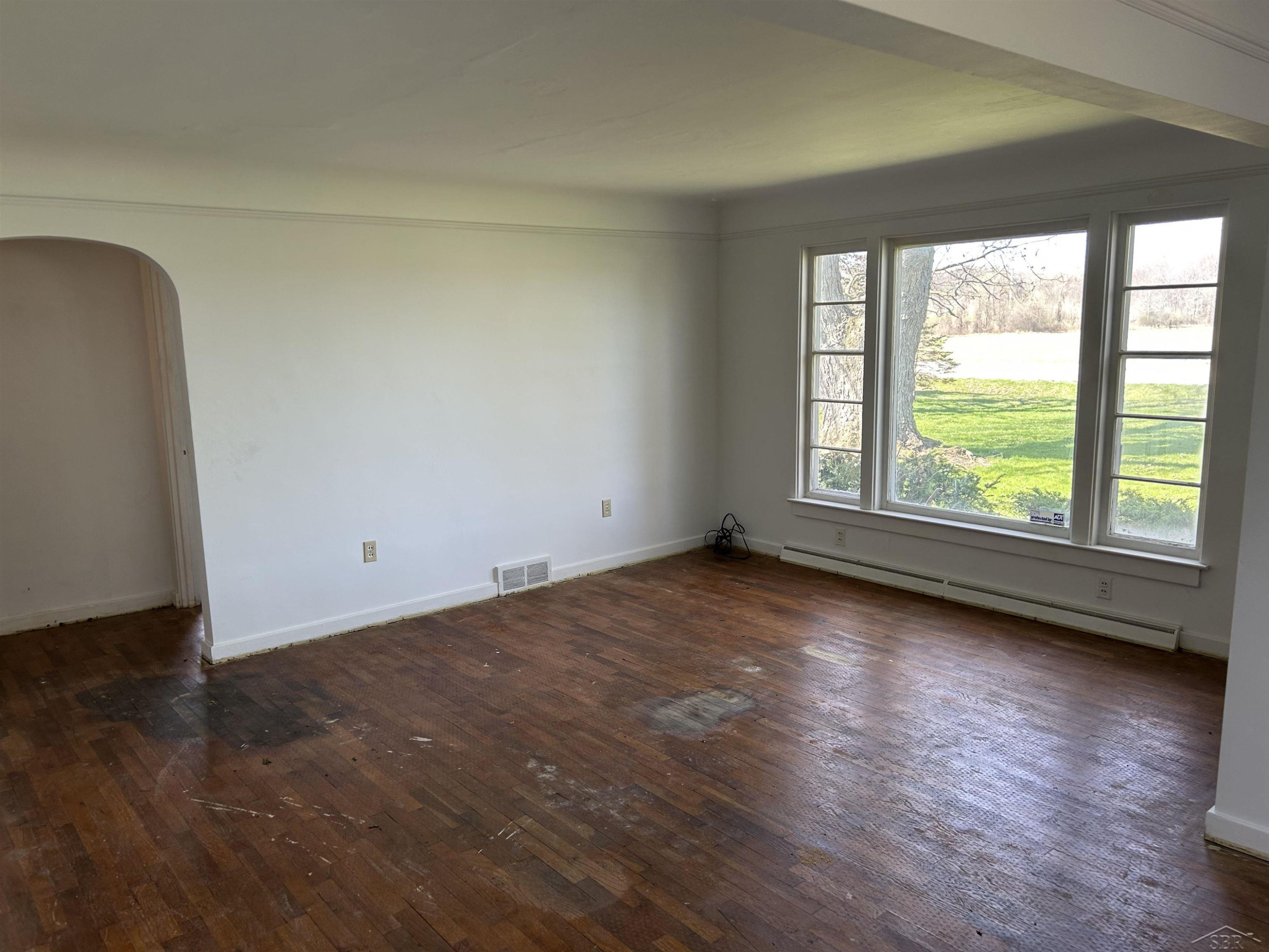 2565 S Center Road, Saginaw, MI 48609 — Photo 3