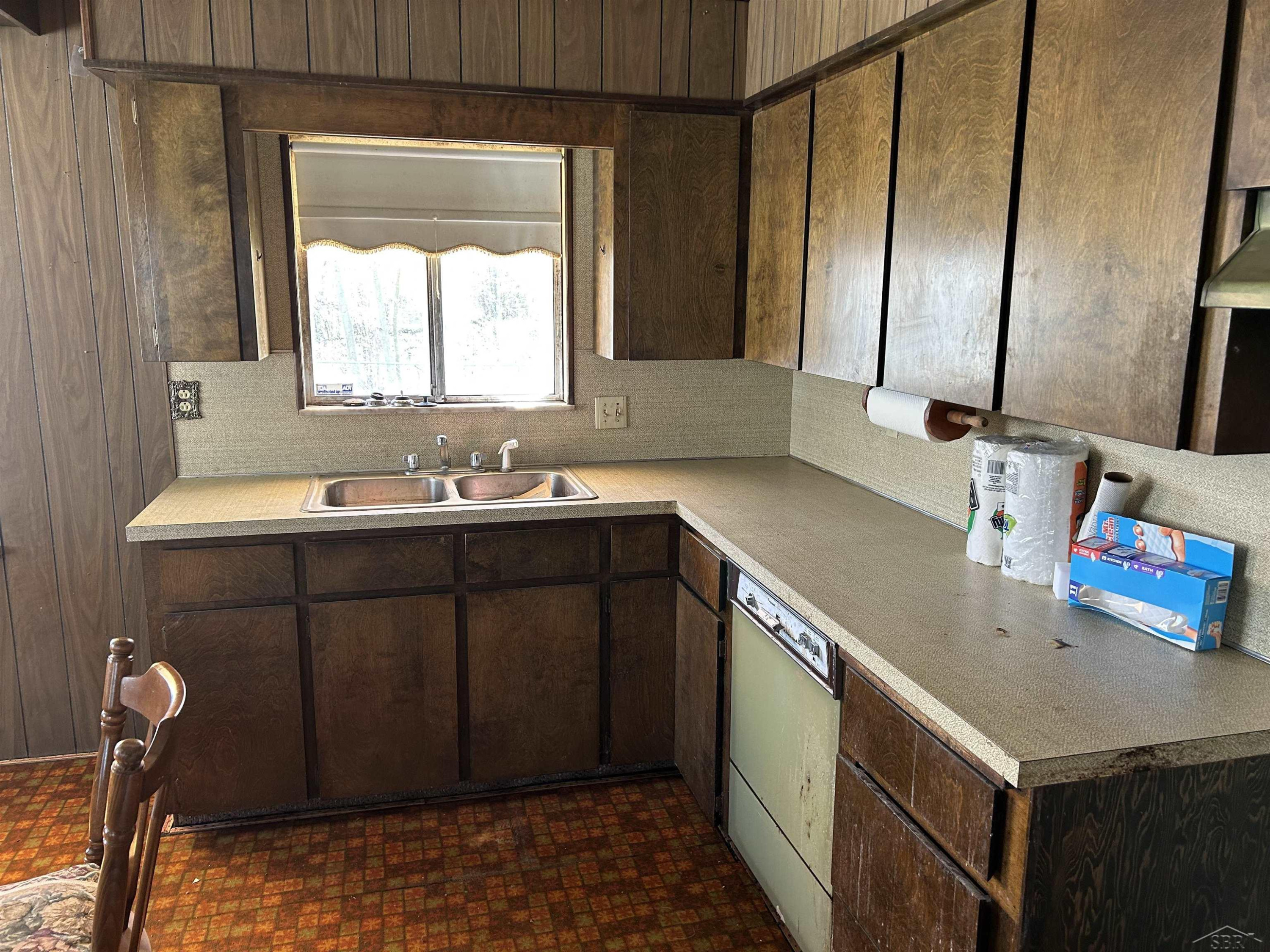 2565 S Center Road, Saginaw, MI 48609 — Photo 8