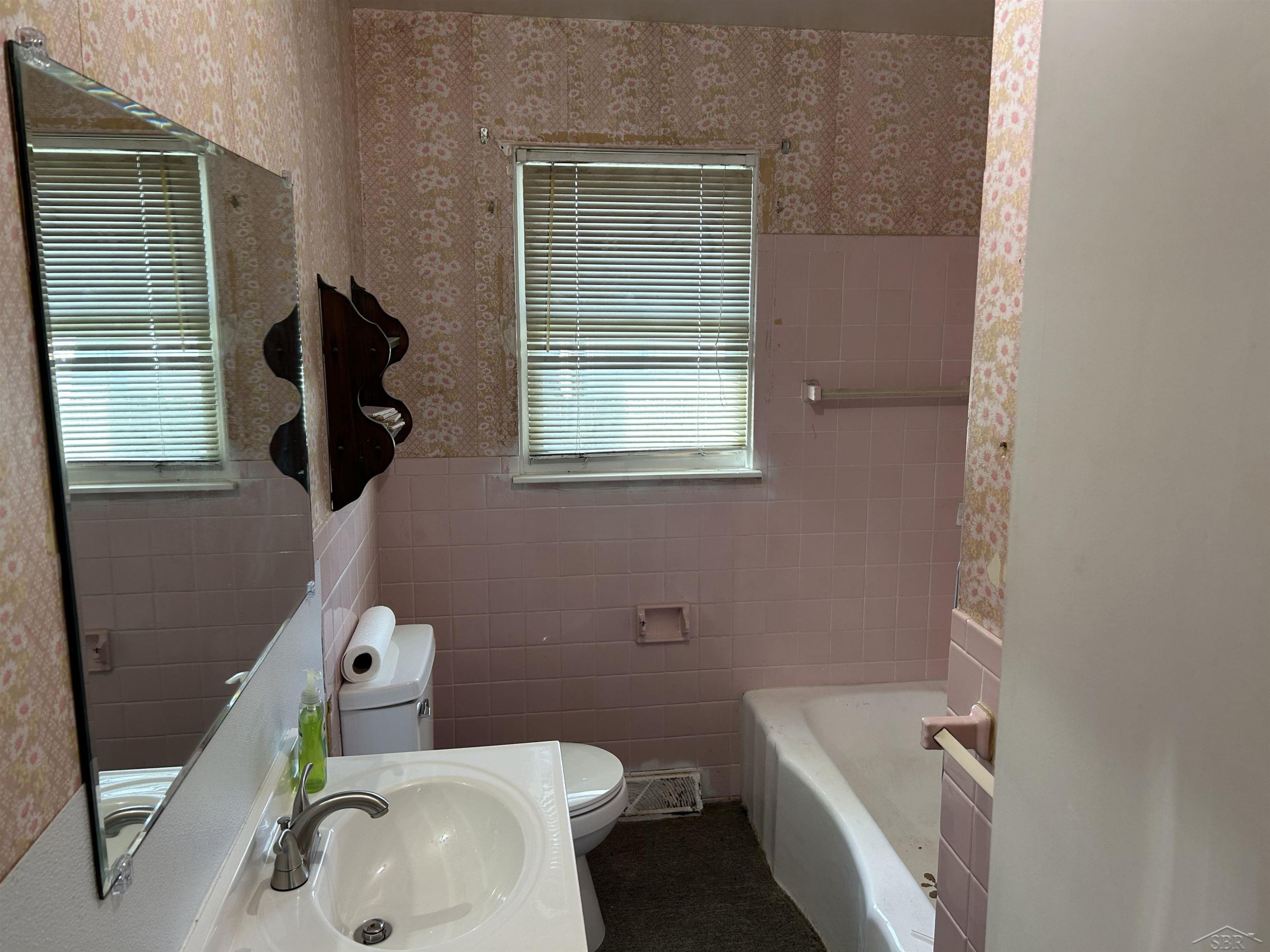 2565 S Center Road, Saginaw, MI 48609 — Photo 9