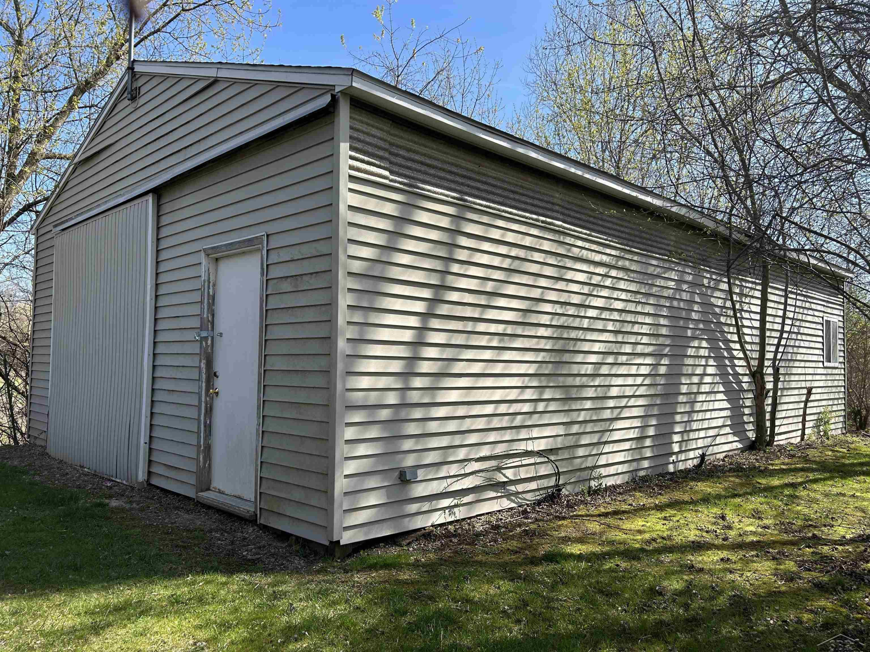 2565 S Center Road, Saginaw, MI 48609 — Photo 14