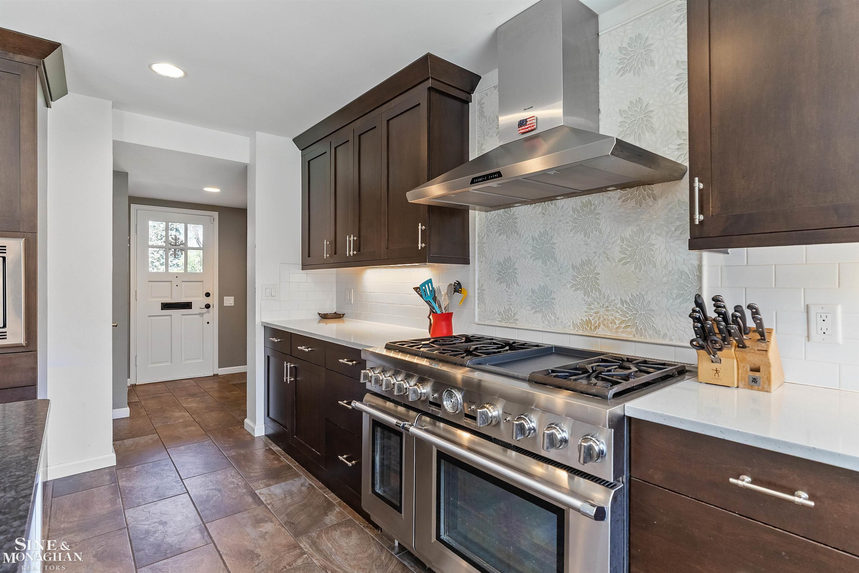 71 N Deeplands Road, Grosse Pointe Shores, MI 48236 — Photo 12