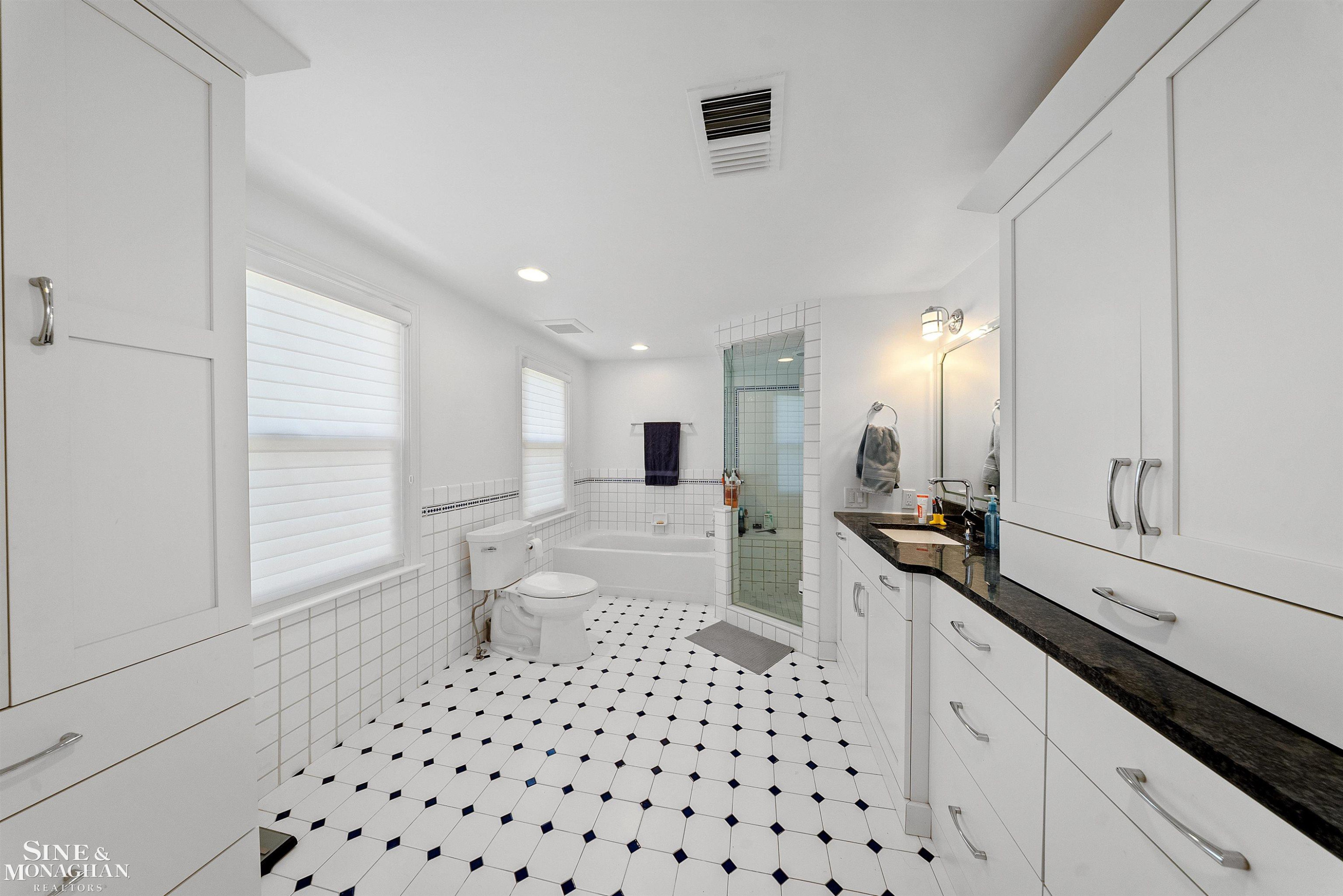 71 N Deeplands Road, Grosse Pointe Shores, MI 48236 — Photo 30