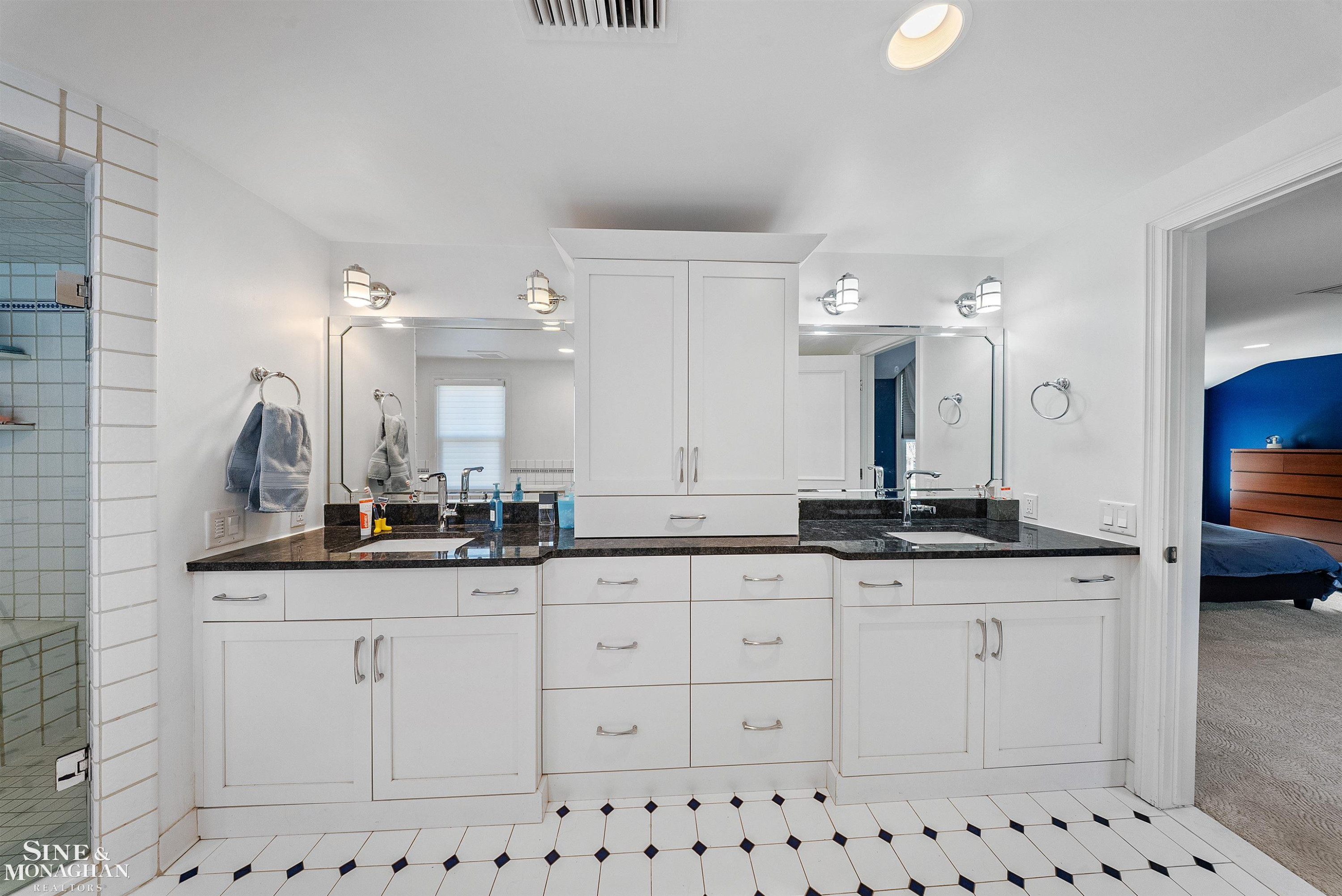 71 N Deeplands Road, Grosse Pointe Shores, MI 48236 — Photo 31