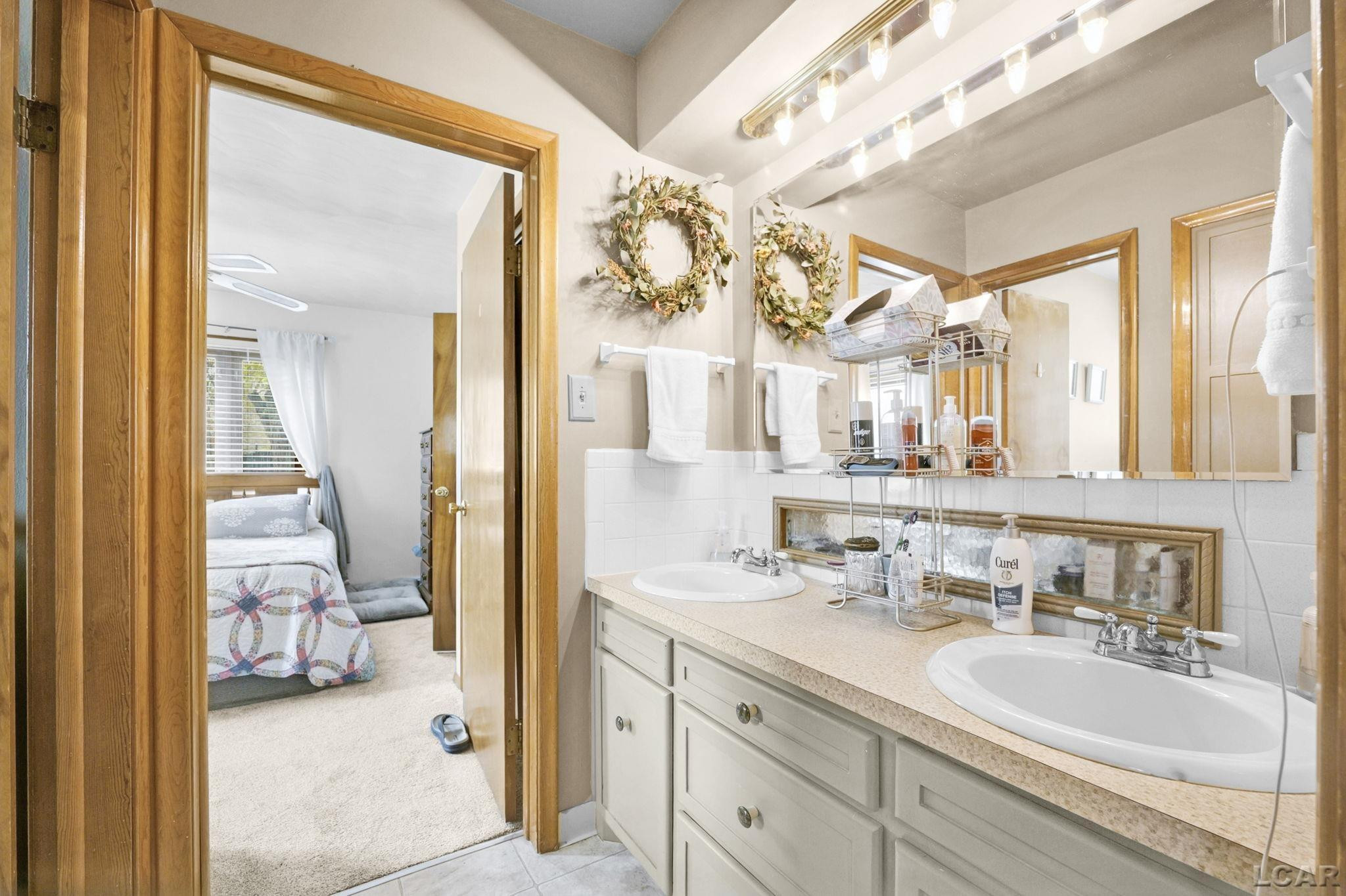 202 Franklin Street, Blissfield, MI 49228 — Photo 10