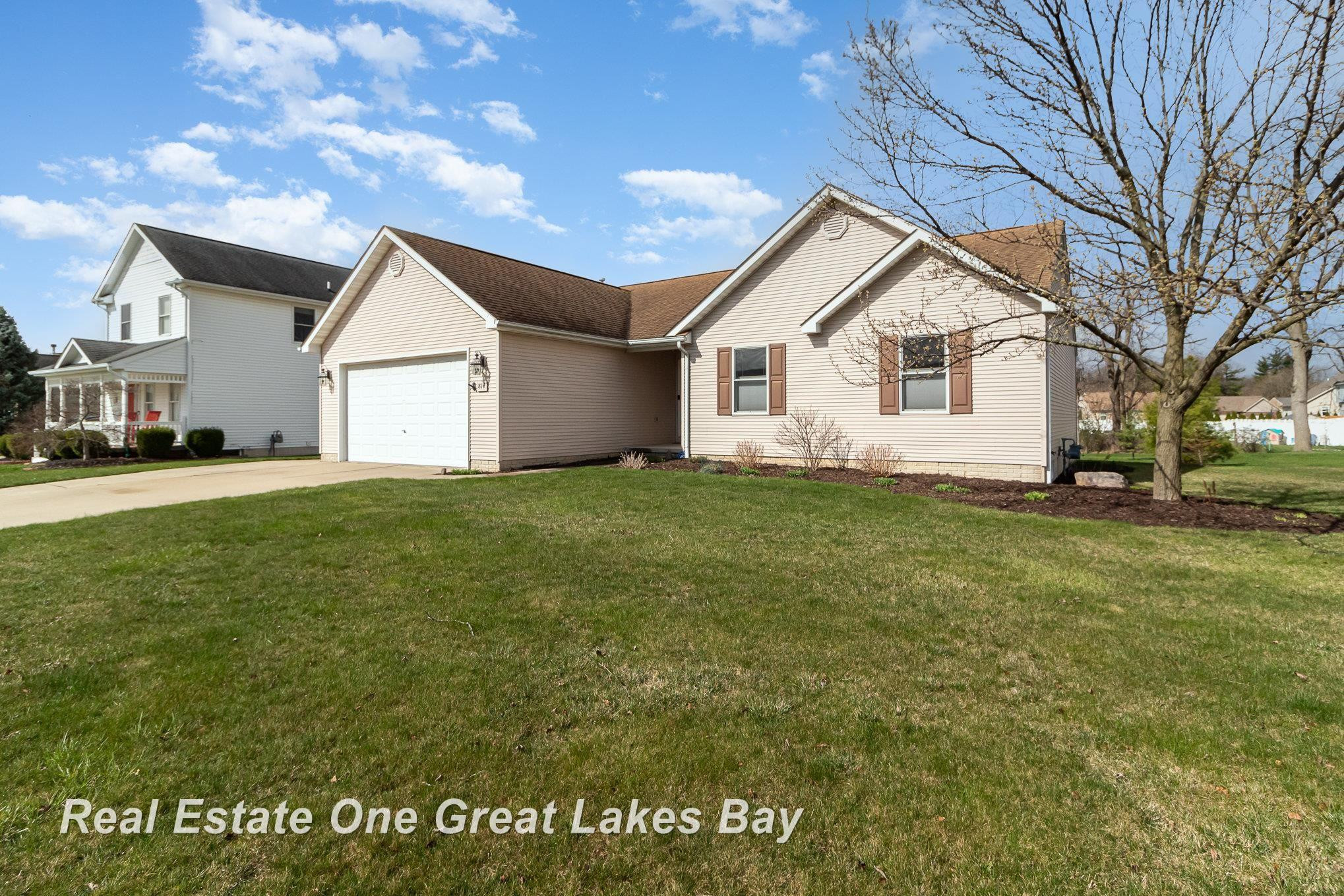 814 Barn Swallow Lane, Milan, MI 48160 — Photo 3