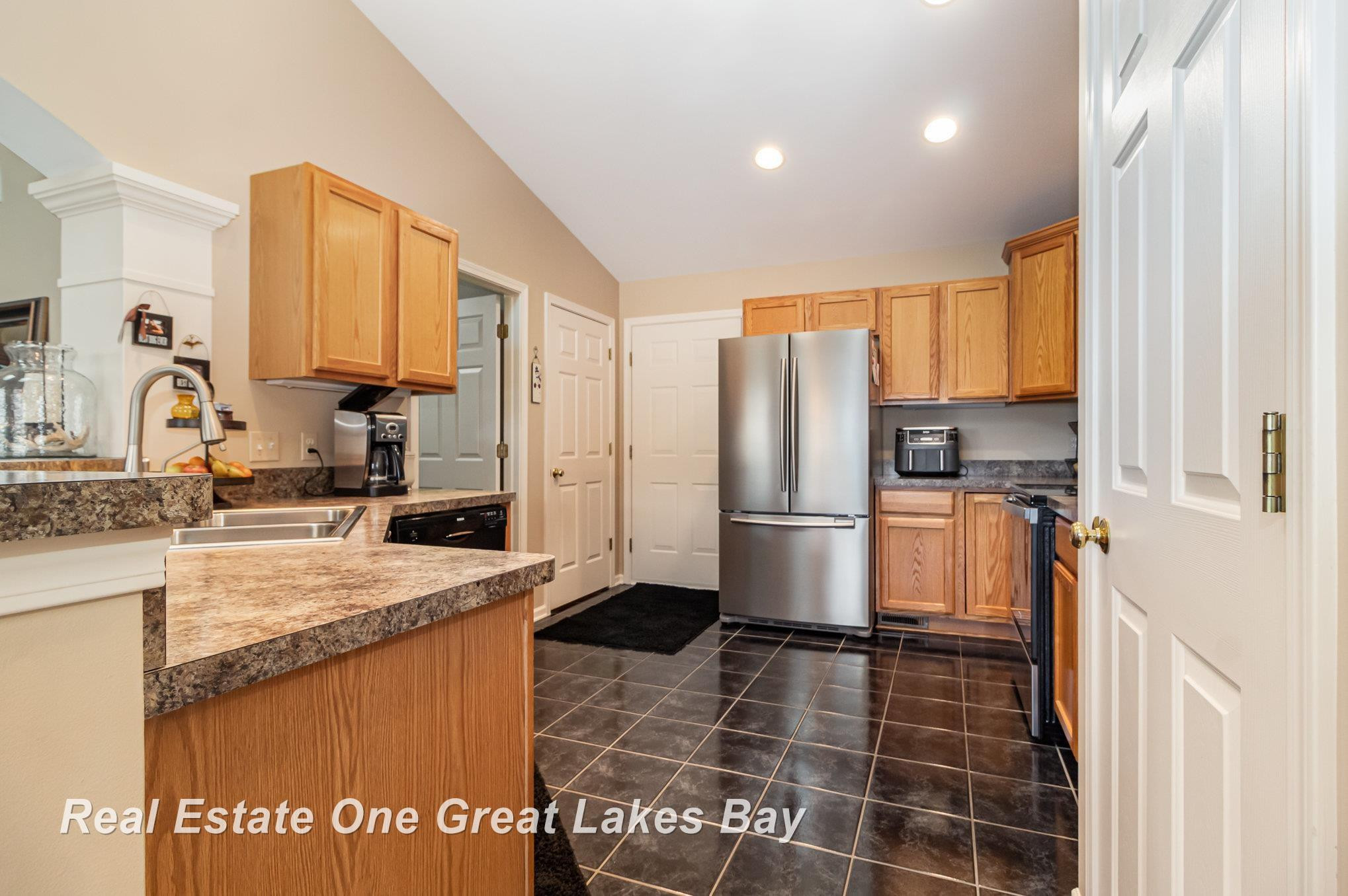 814 Barn Swallow Lane, Milan, MI 48160 — Photo 4