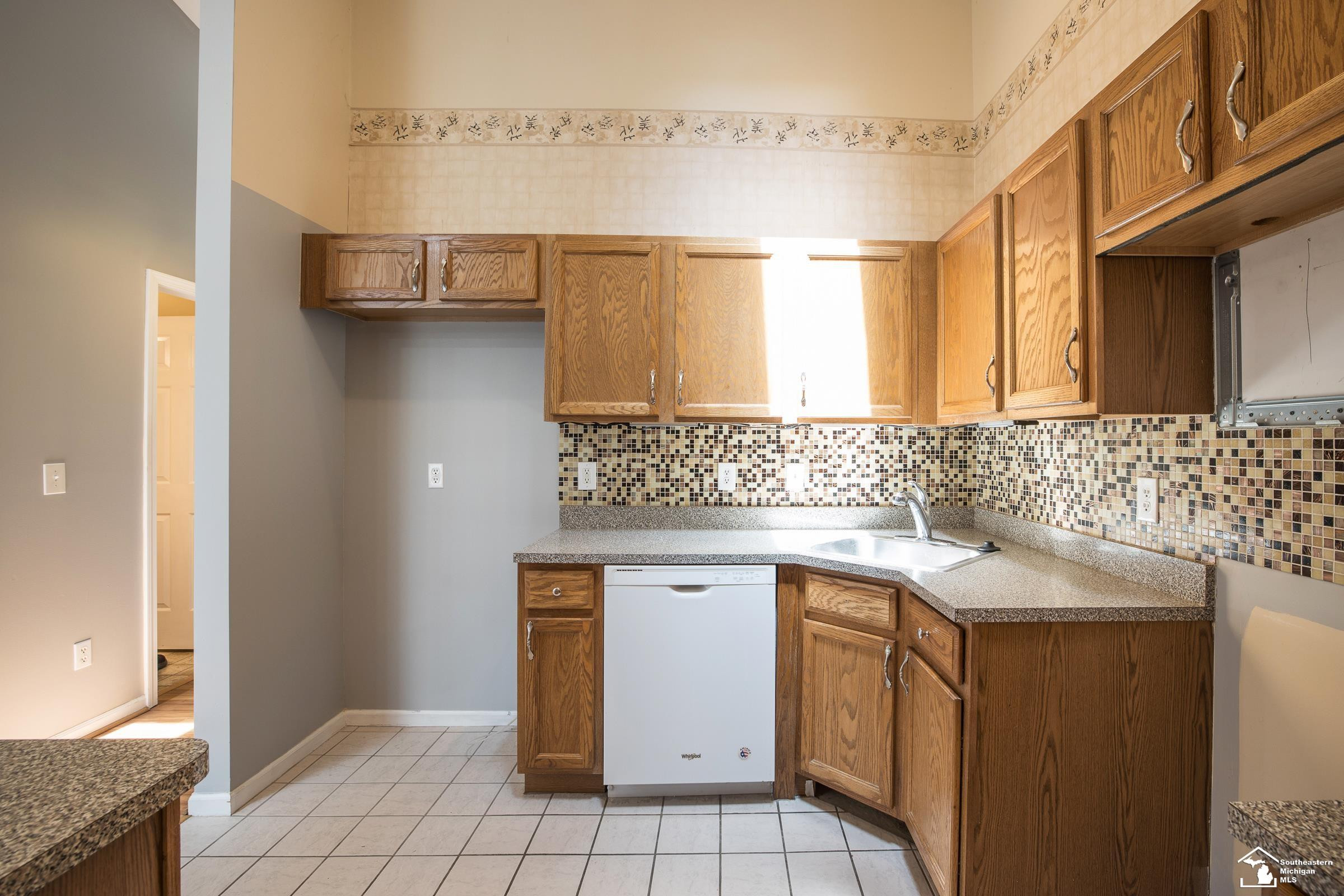 23468 Stoflet Lane, MI 48183 — Photo 14
