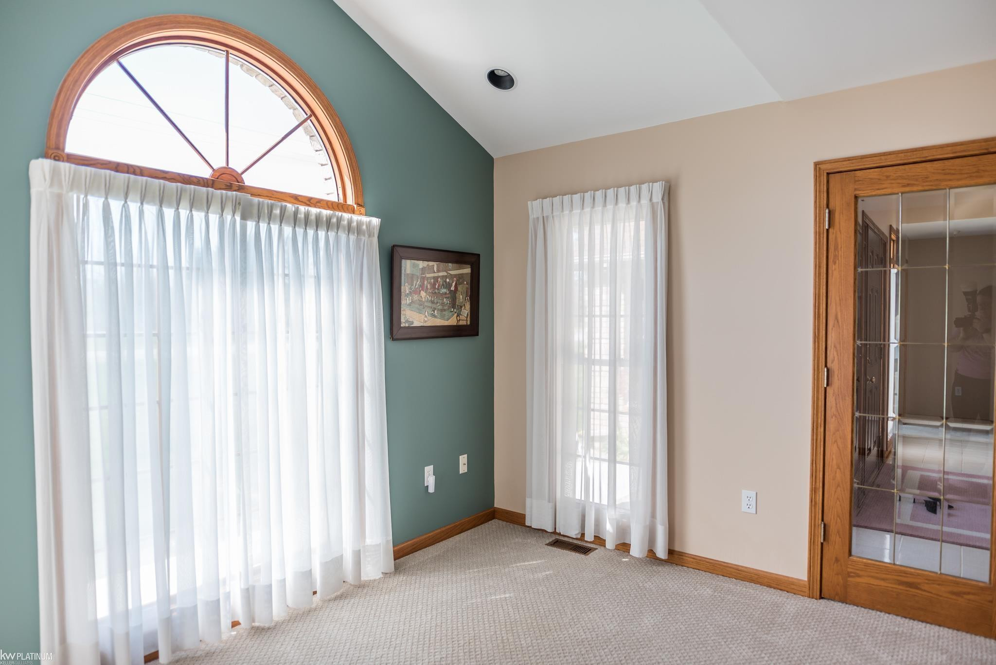 9980 Yale Road, MI 48006 — Photo 17