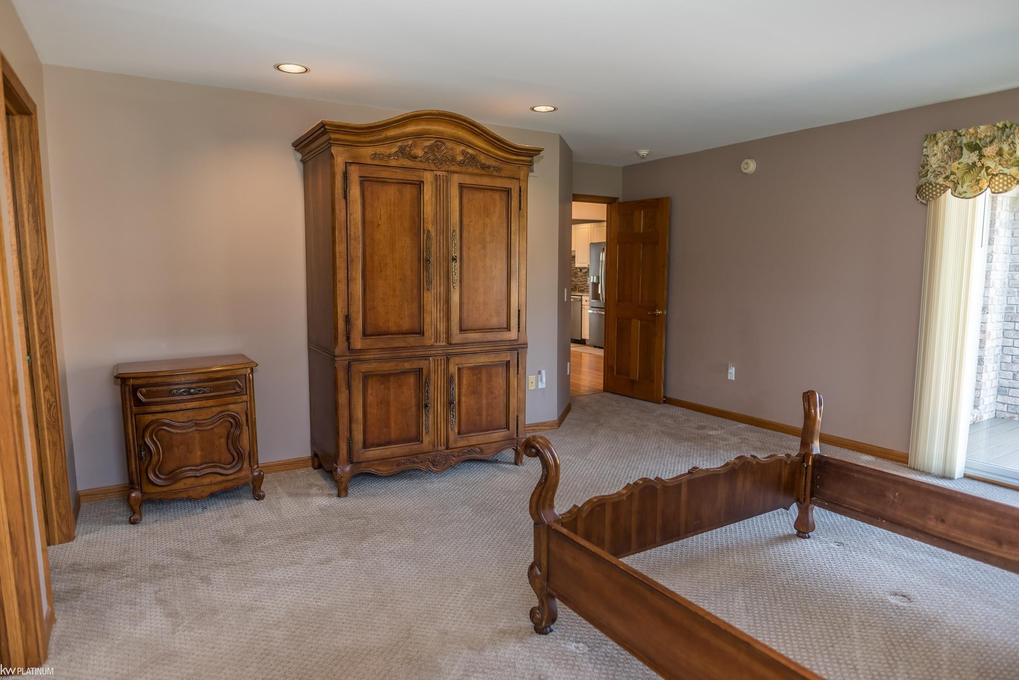 9980 Yale Road, MI 48006 — Photo 23