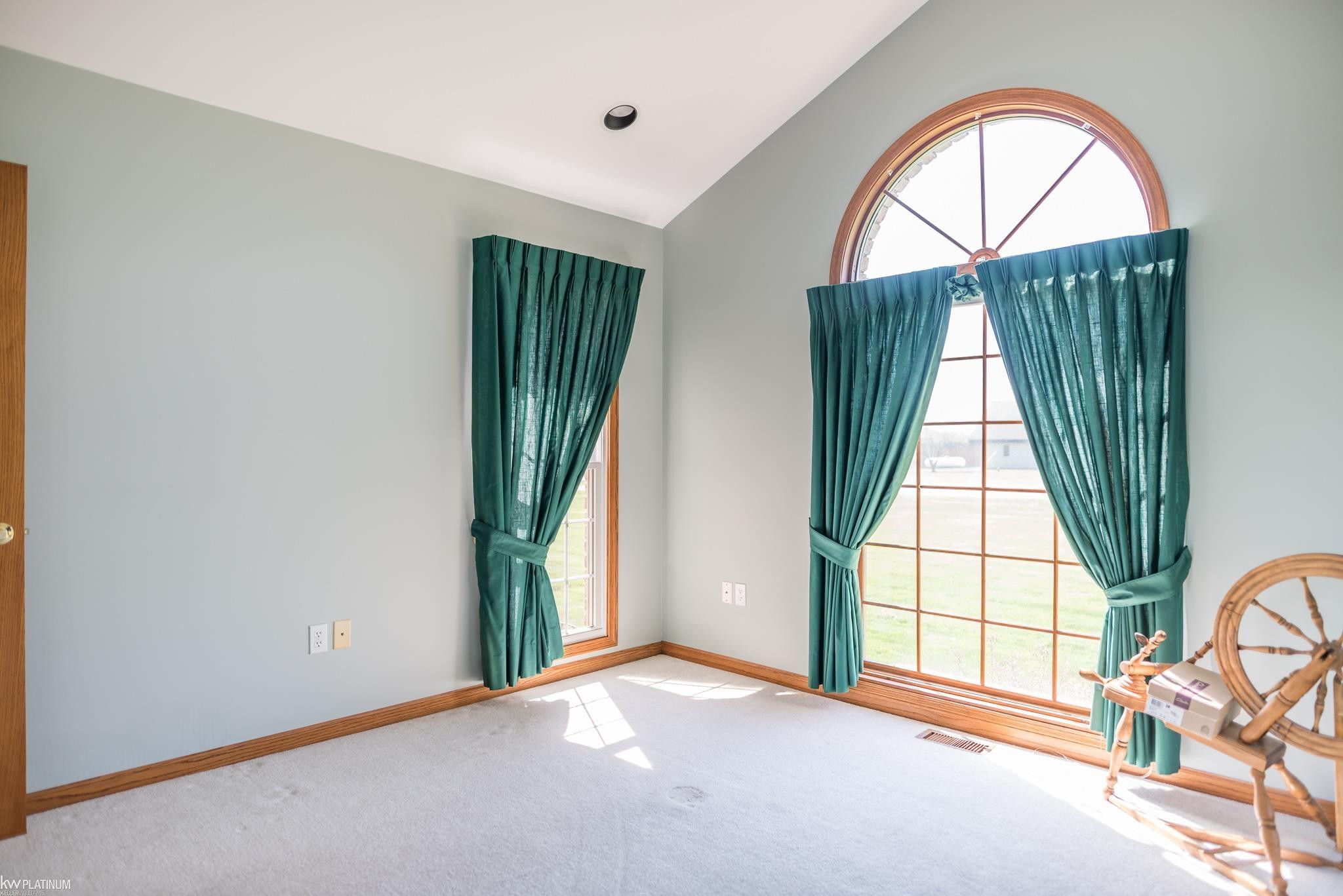 9980 Yale Road, MI 48006 — Photo 35
