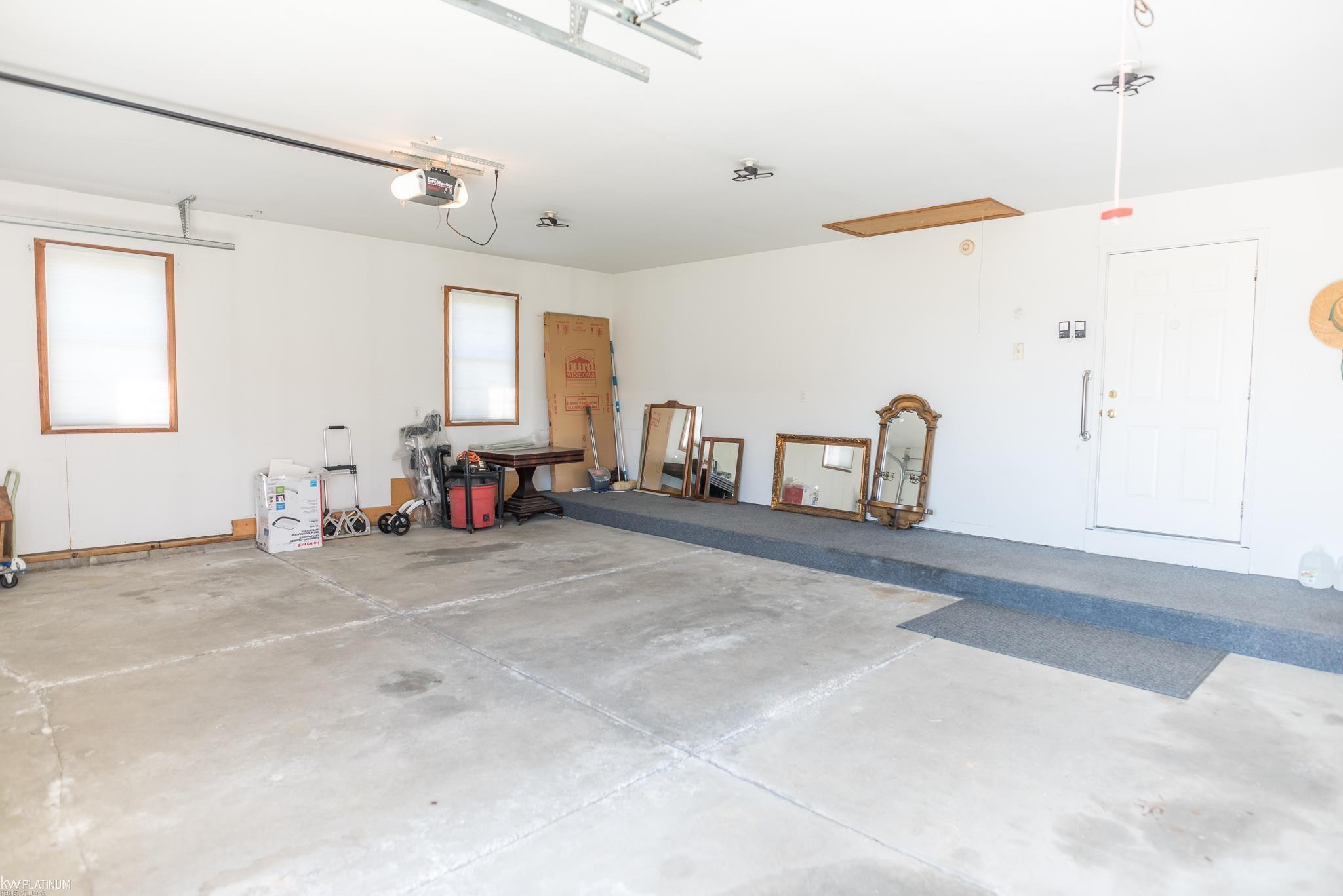 9980 Yale Road, MI 48006 — Photo 50