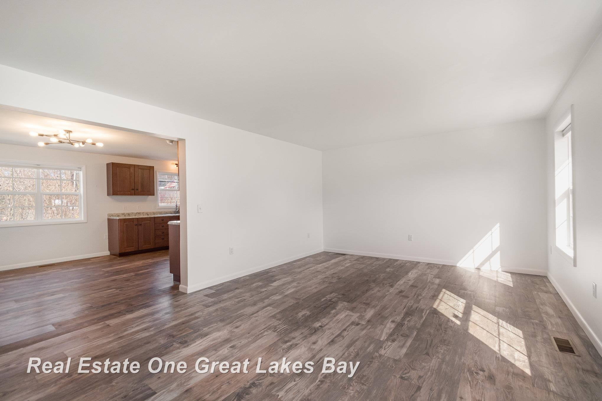517 N US 23 Highway, Harrisville, MI 48740 — Photo 4