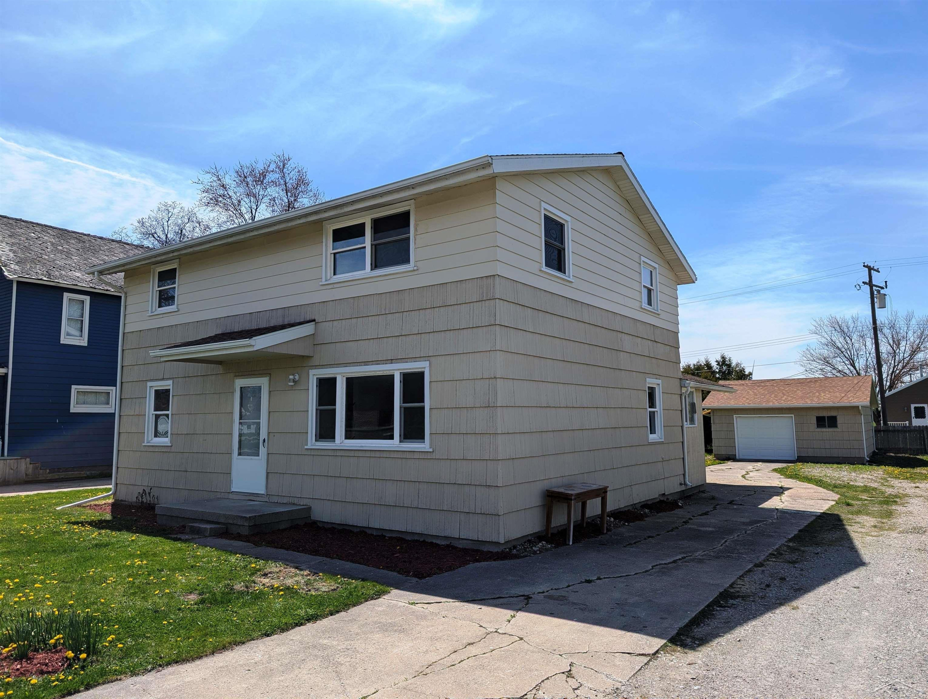 136 Ruppert Street, MI — front exterior