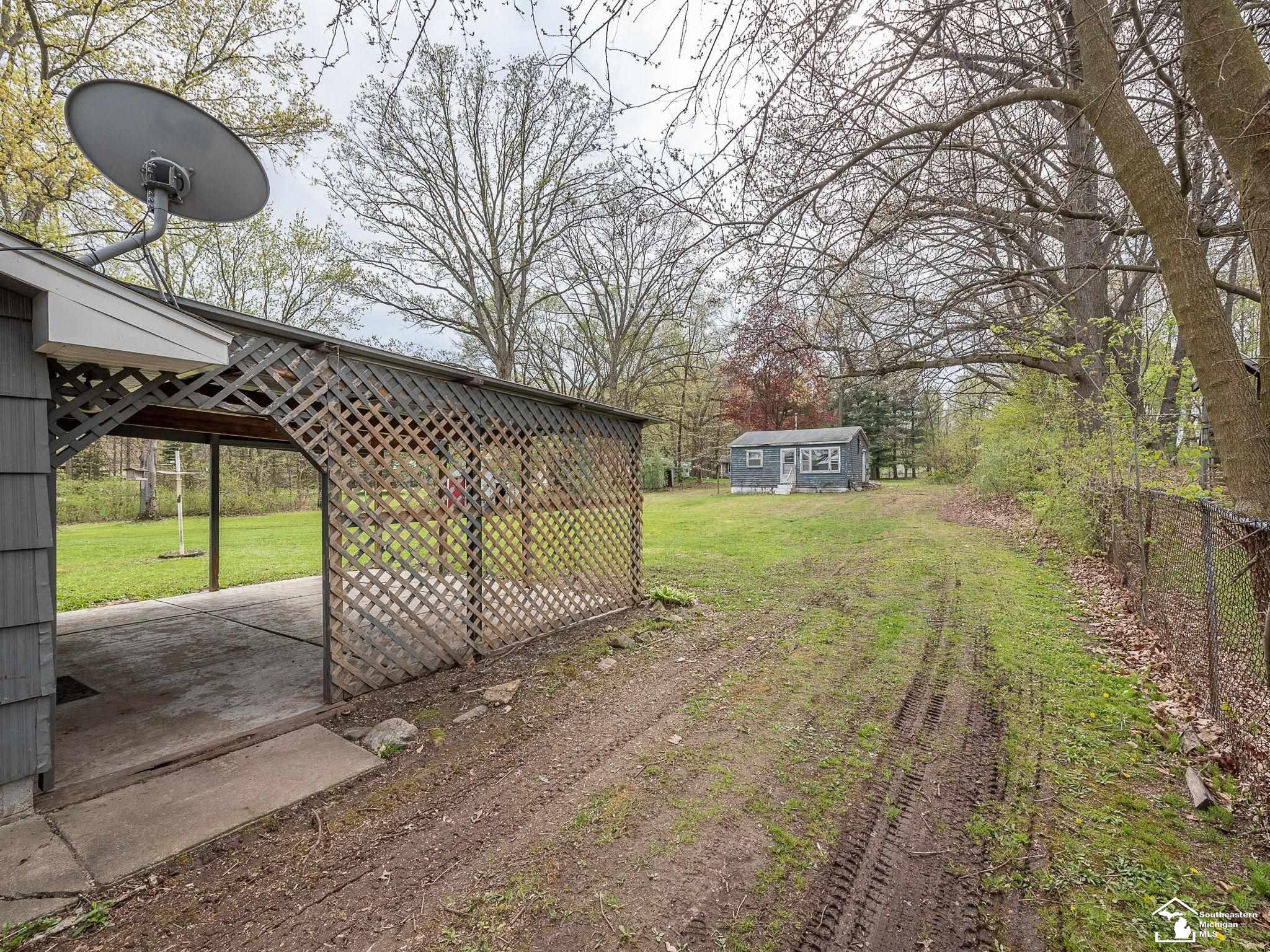 9667 Exeter Road, Carleton, MI 48117 — Photo 24