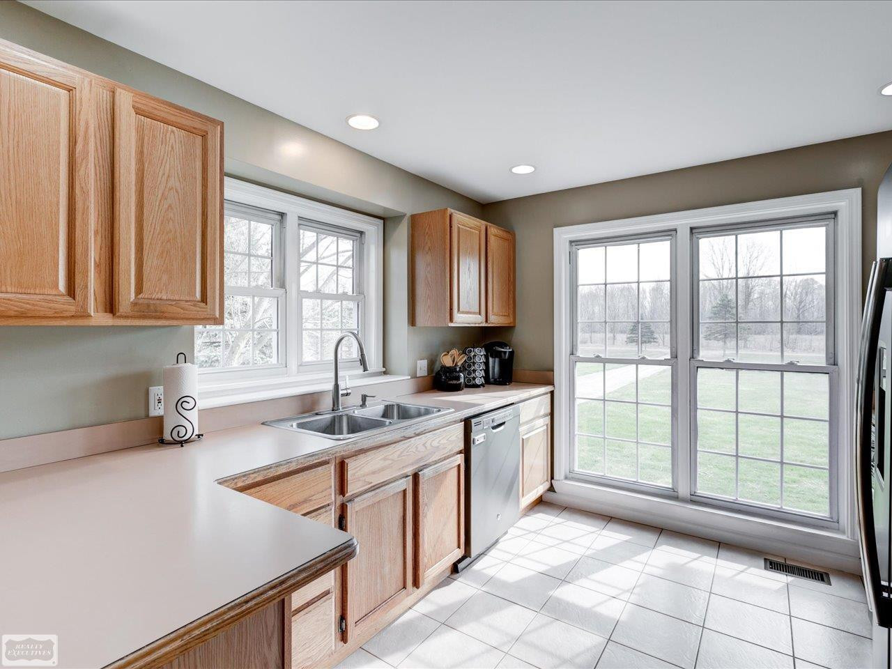 2455 Cove Road, Wales, MI — Photo 8