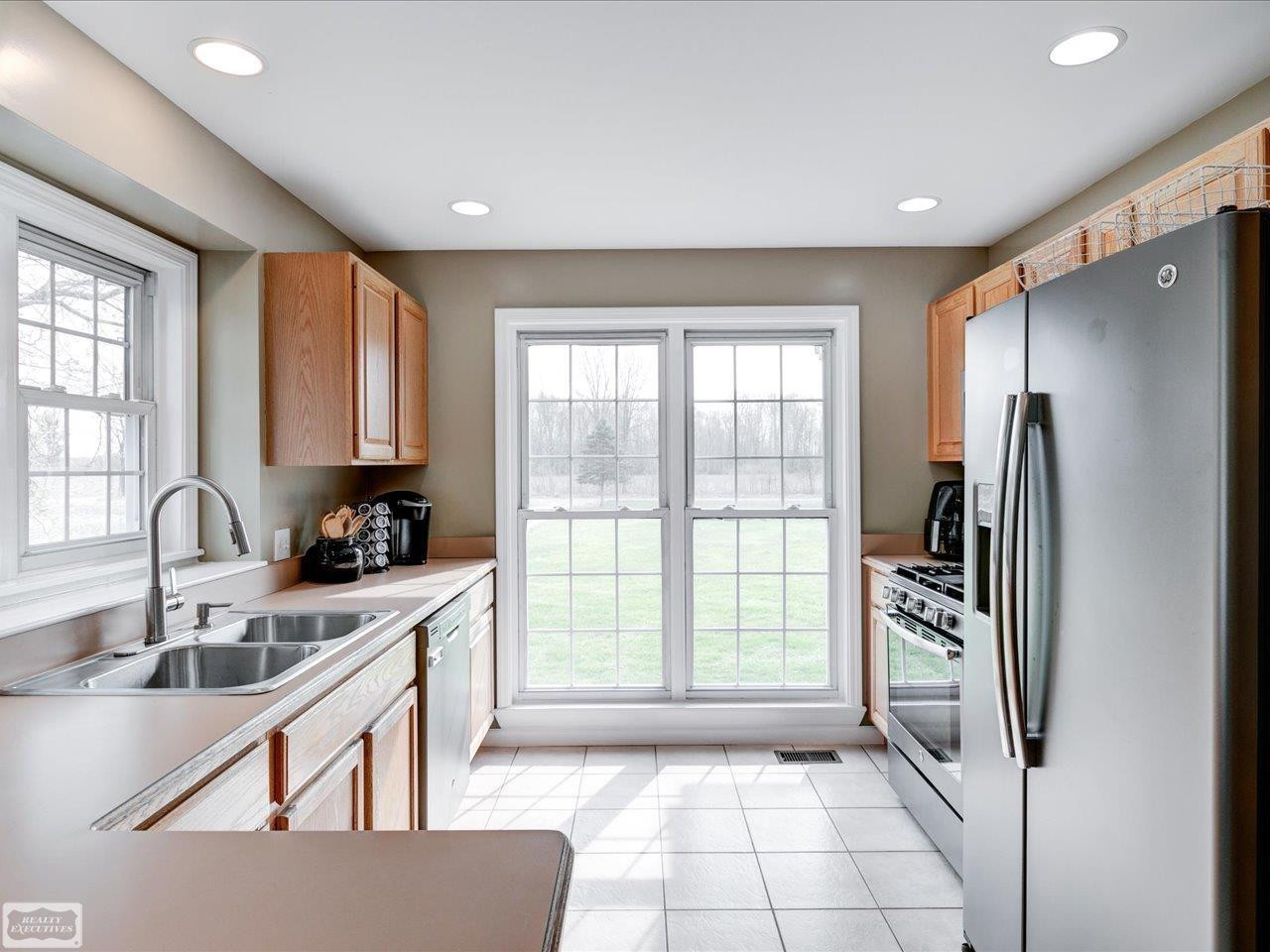 2455 Cove Road, Wales, MI — Photo 9