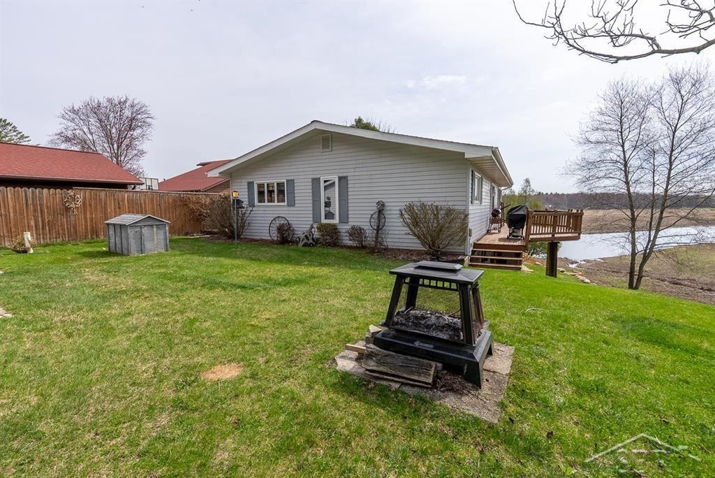 4438 N Verity Road, Sanford, MI 48657 — Photo 32