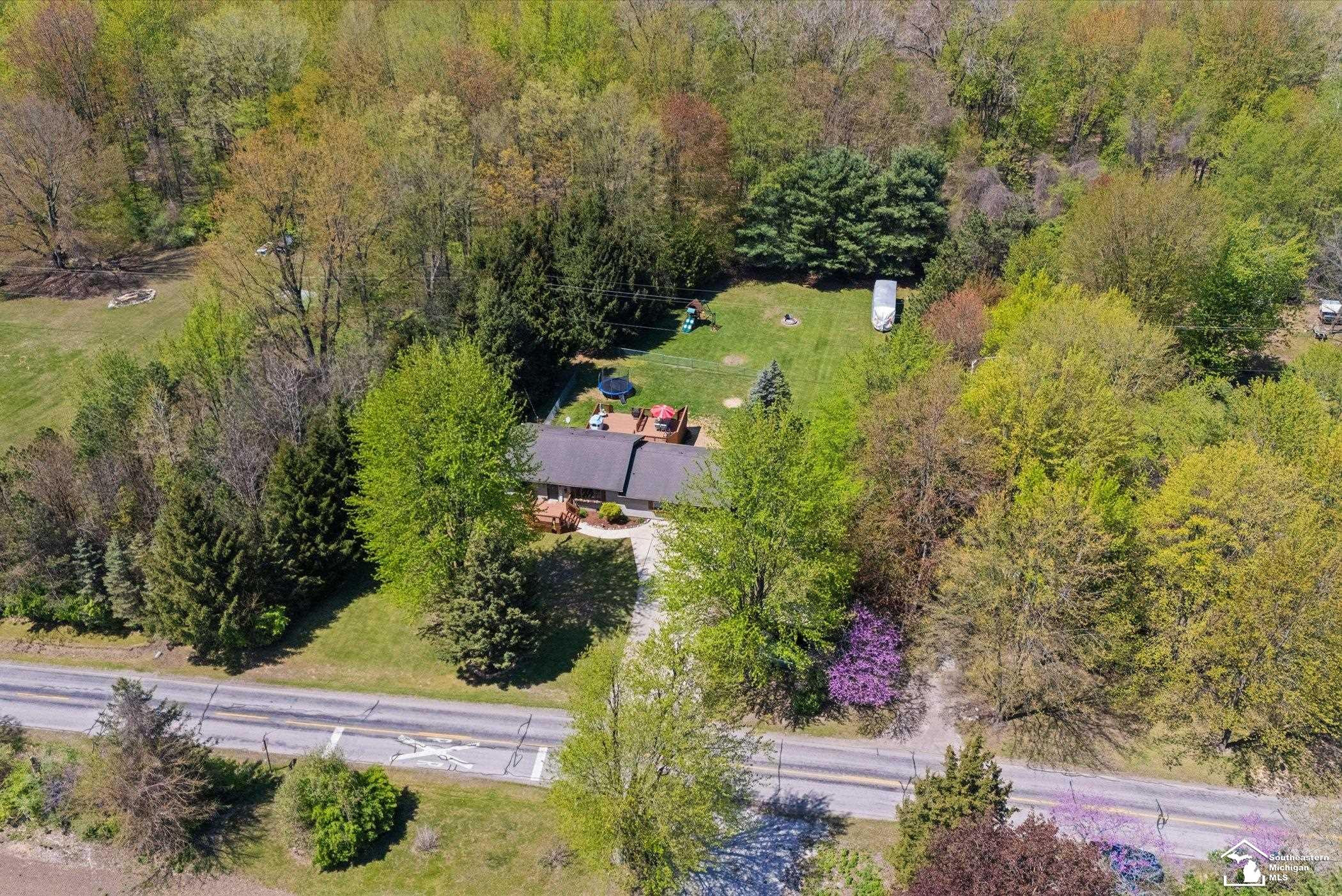 14340 Dixon Road, Dundee, MI 48131 — Photo 48