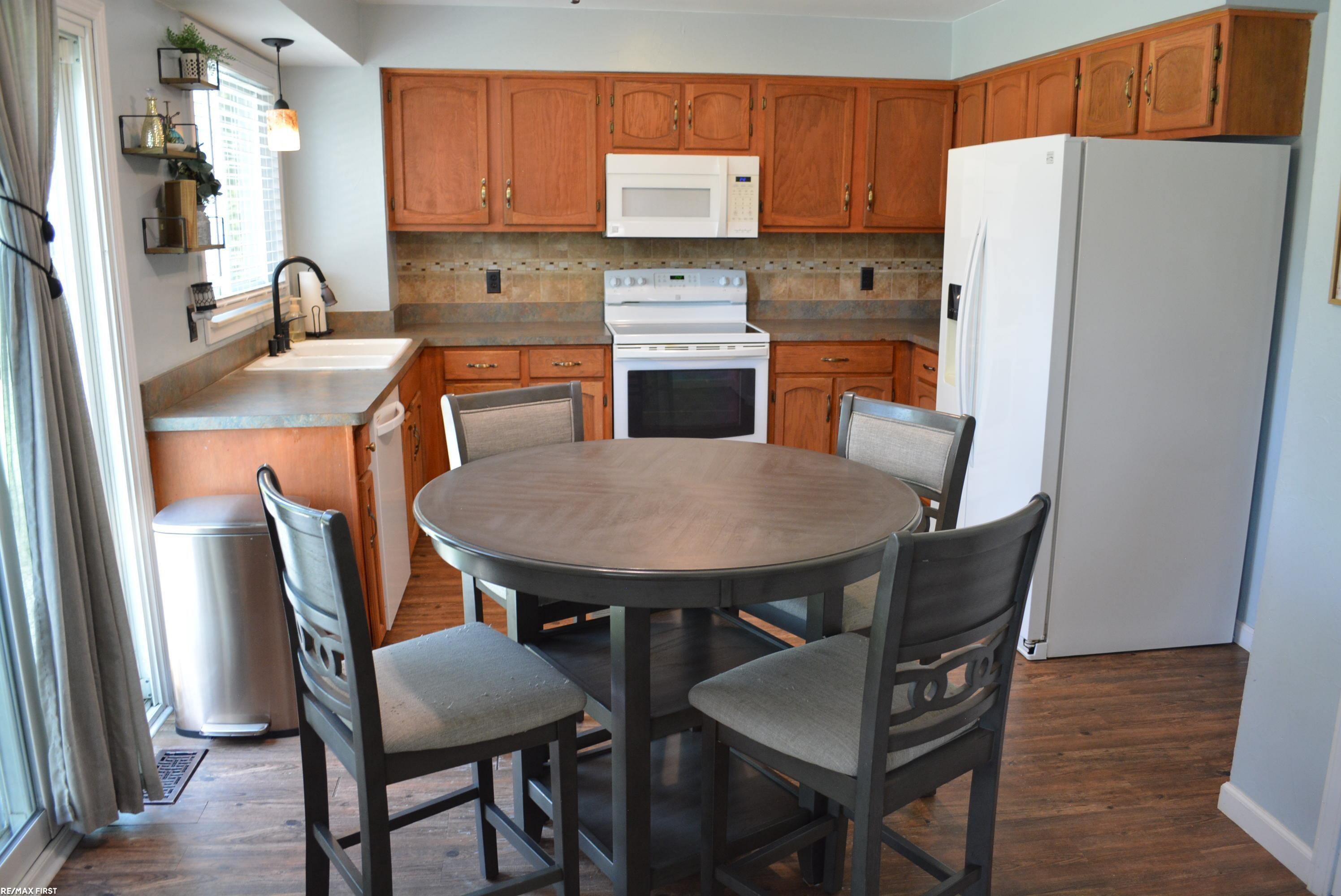 5092 Cheryl Drive, Almont, MI 48003 — Photo 13