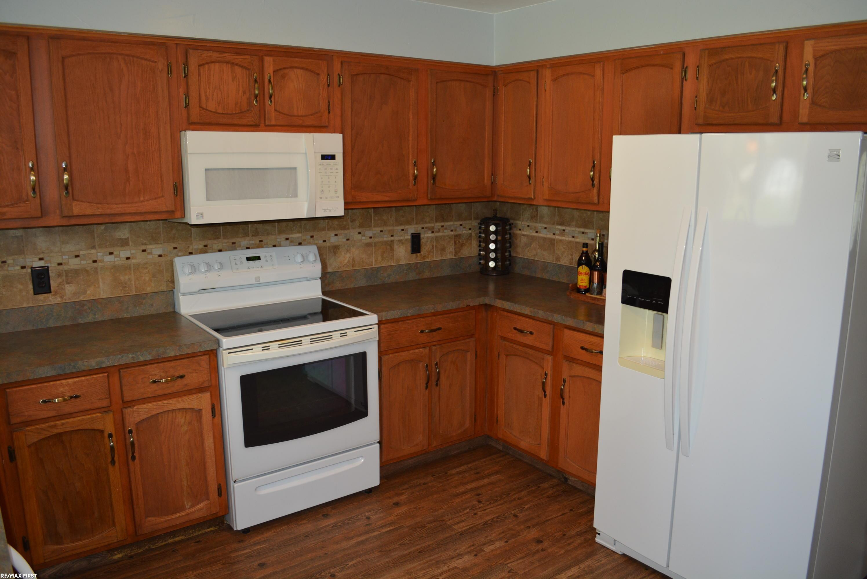 5092 Cheryl Drive, Almont, MI 48003 — Photo 14