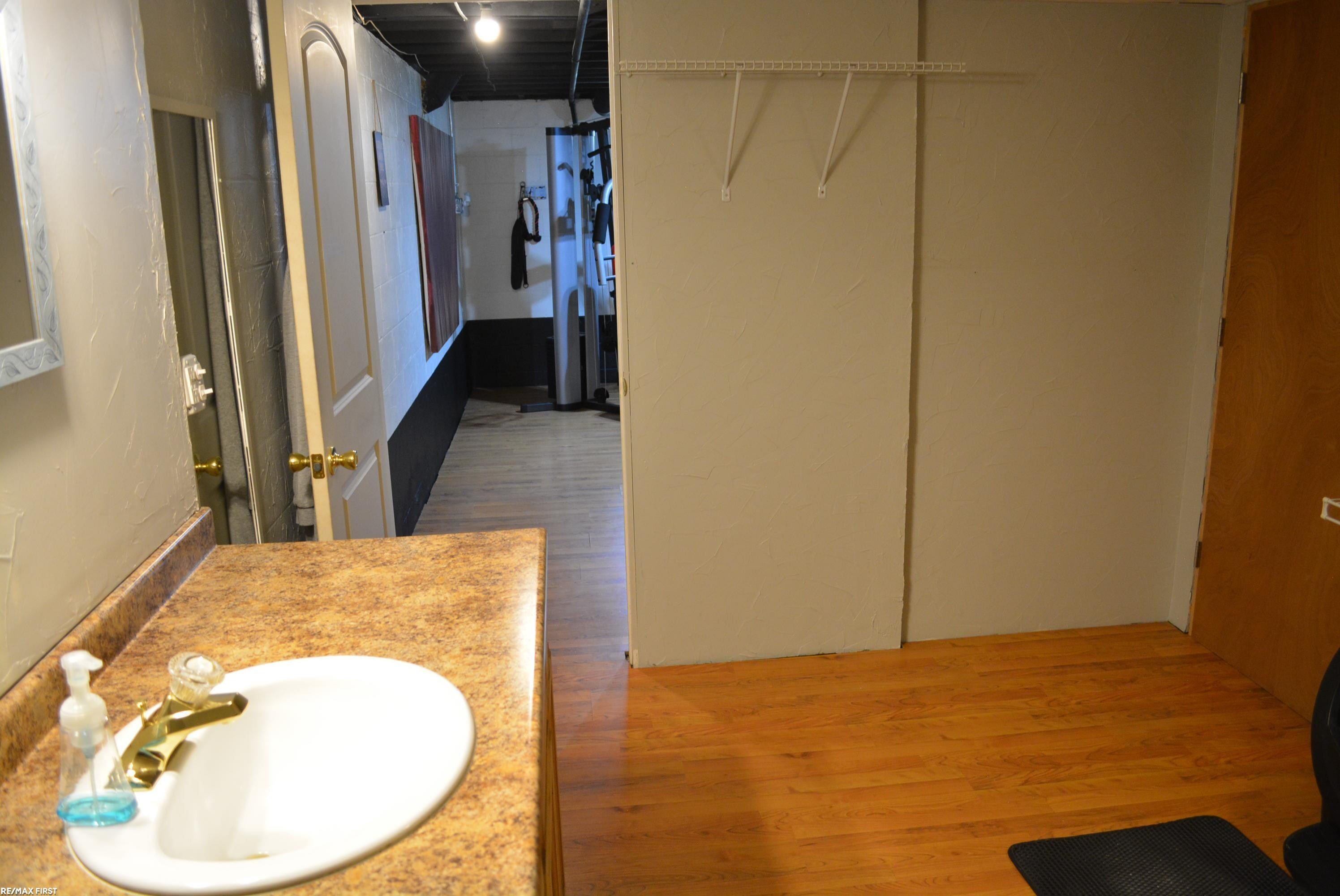 5092 Cheryl Drive, Almont, MI 48003 — Photo 35