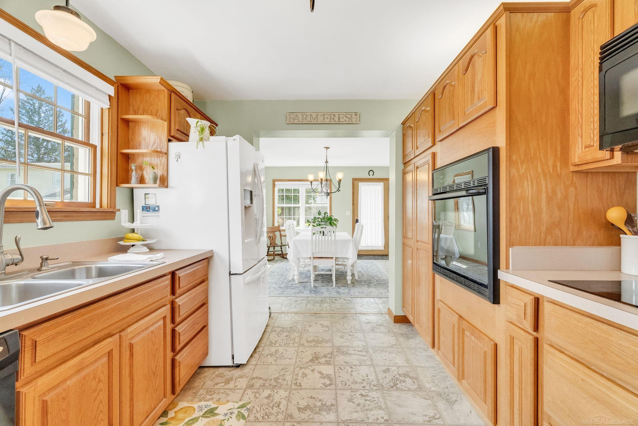 9 Pack Street, Croswell, MI 48422 — Photo 11