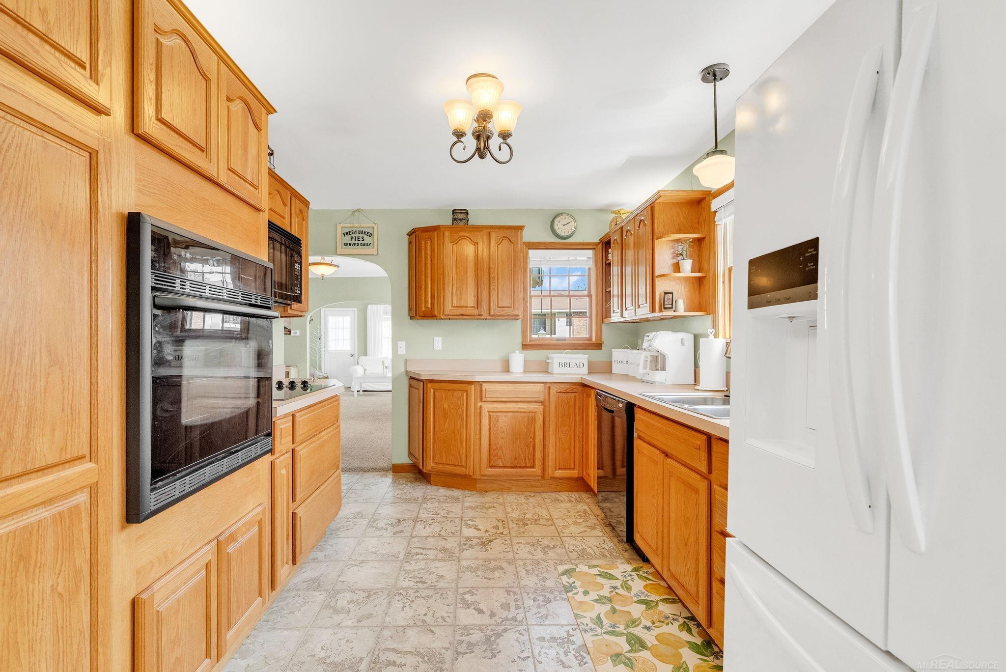 9 Pack Street, Croswell, MI 48422 — Photo 12