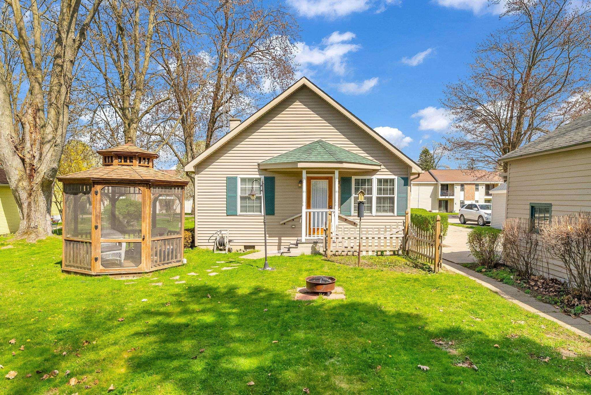 9 Pack Street, Croswell, MI 48422 — Photo 35