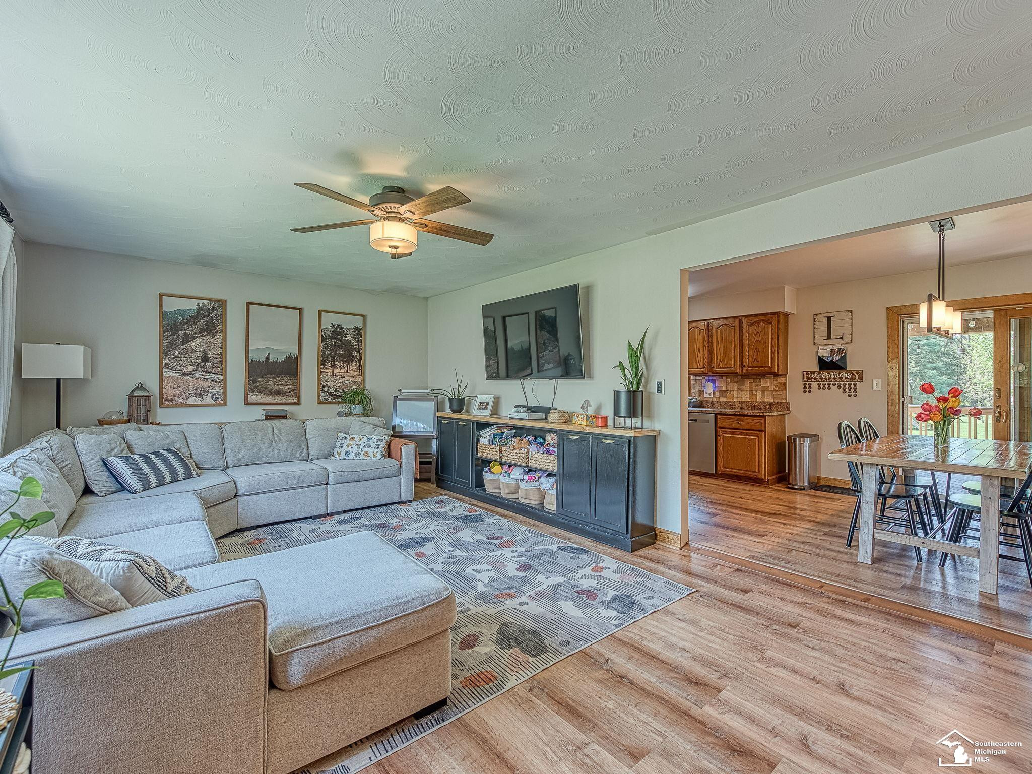 13725 Grafton Road, Carleton, MI 48117 — Photo 5