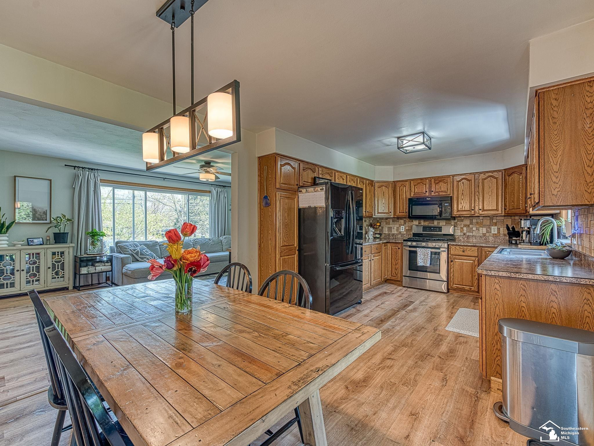 13725 Grafton Road, Carleton, MI 48117 — Photo 7