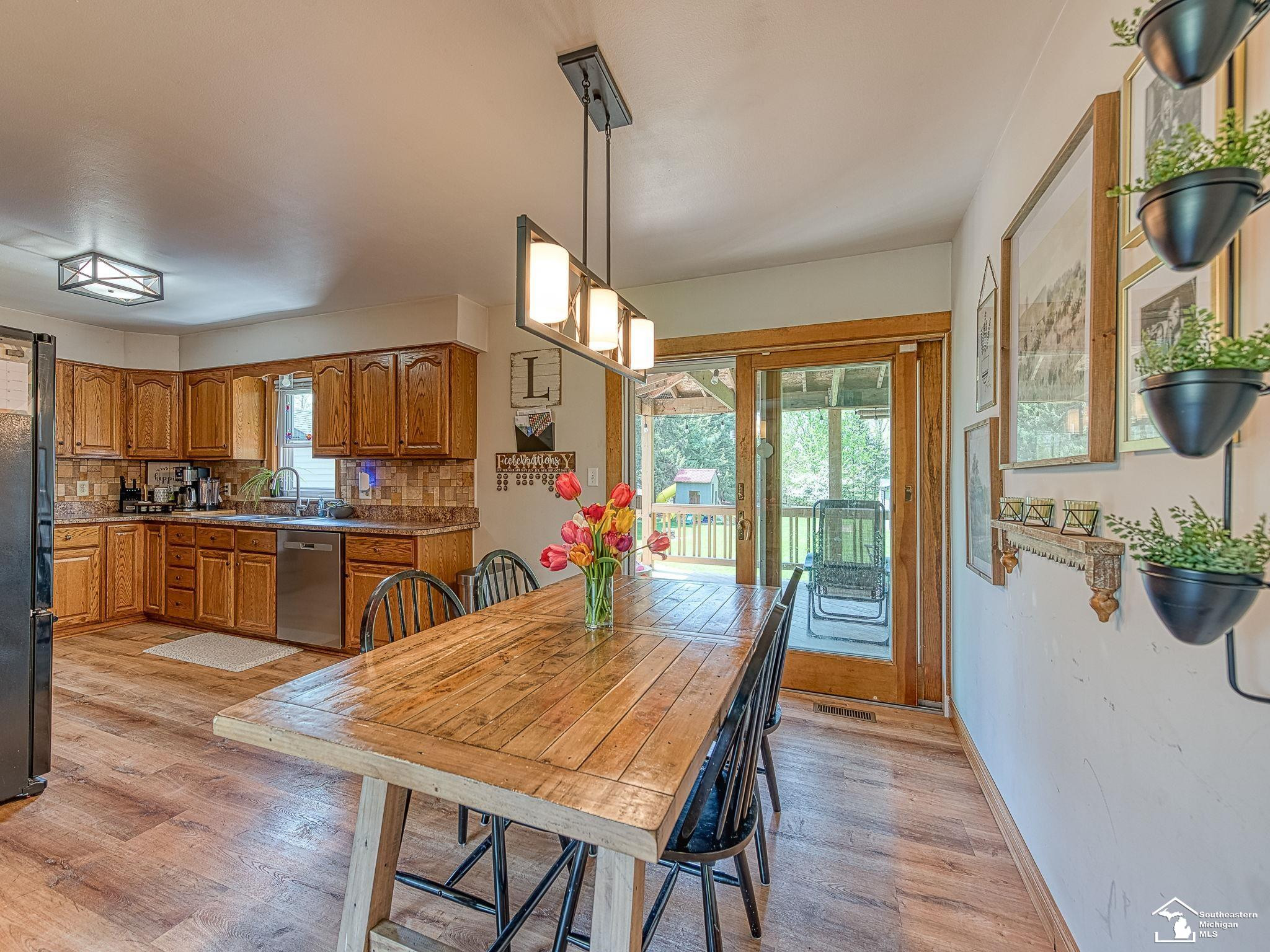 13725 Grafton Road, Carleton, MI 48117 — Photo 10