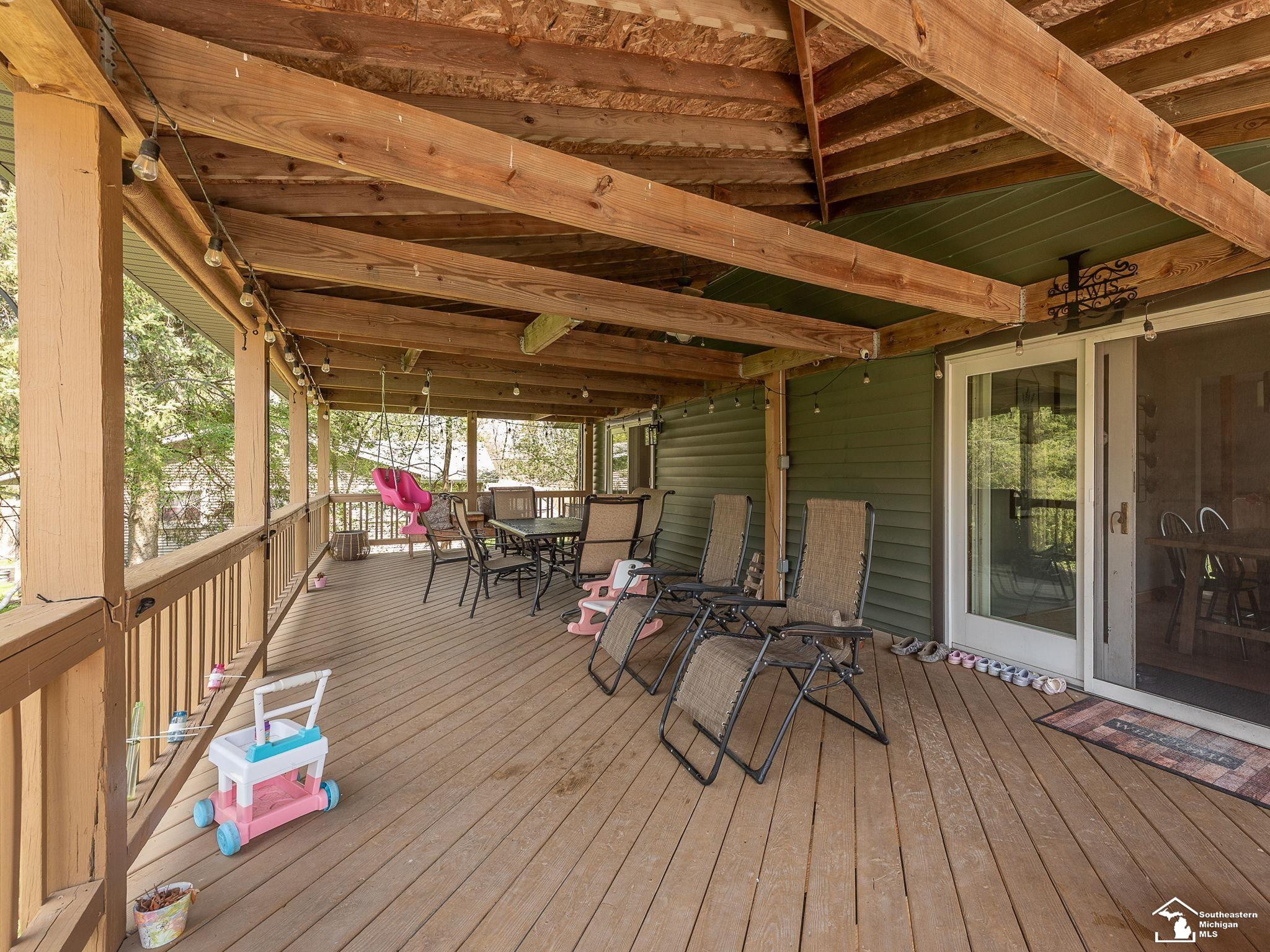 13725 Grafton Road, Carleton, MI 48117 — Photo 33