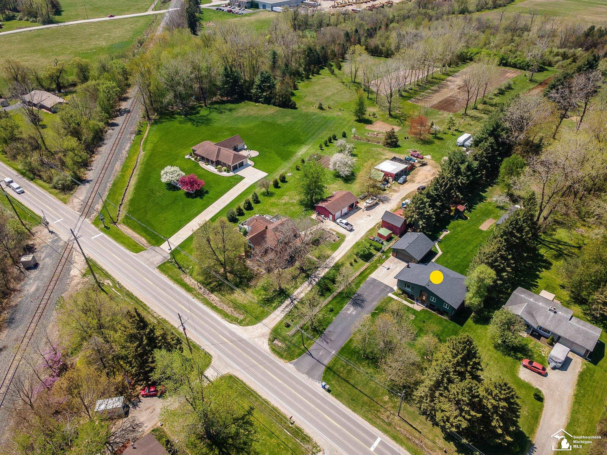 13725 Grafton Road, Carleton, MI 48117 — Photo 42