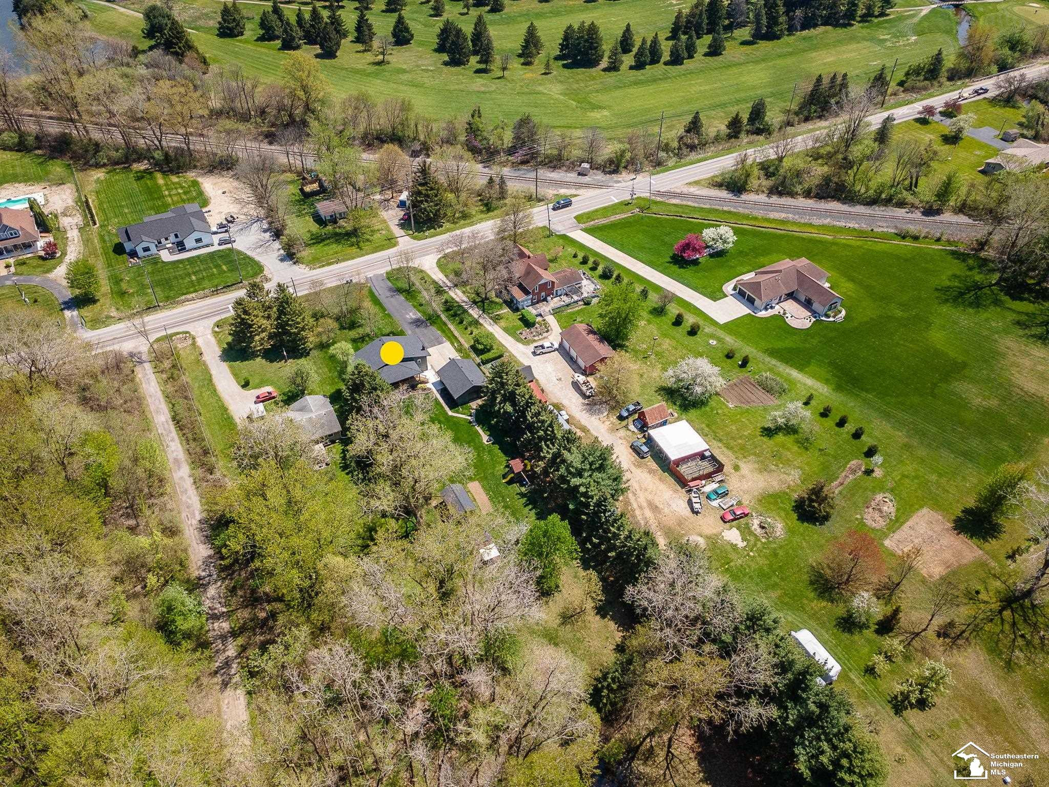 13725 Grafton Road, Carleton, MI 48117 — Photo 44