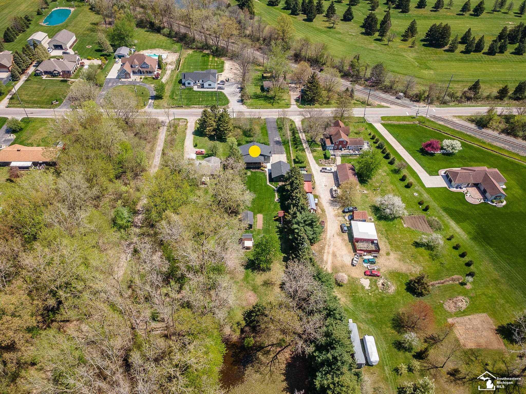 13725 Grafton Road, Carleton, MI 48117 — Photo 45