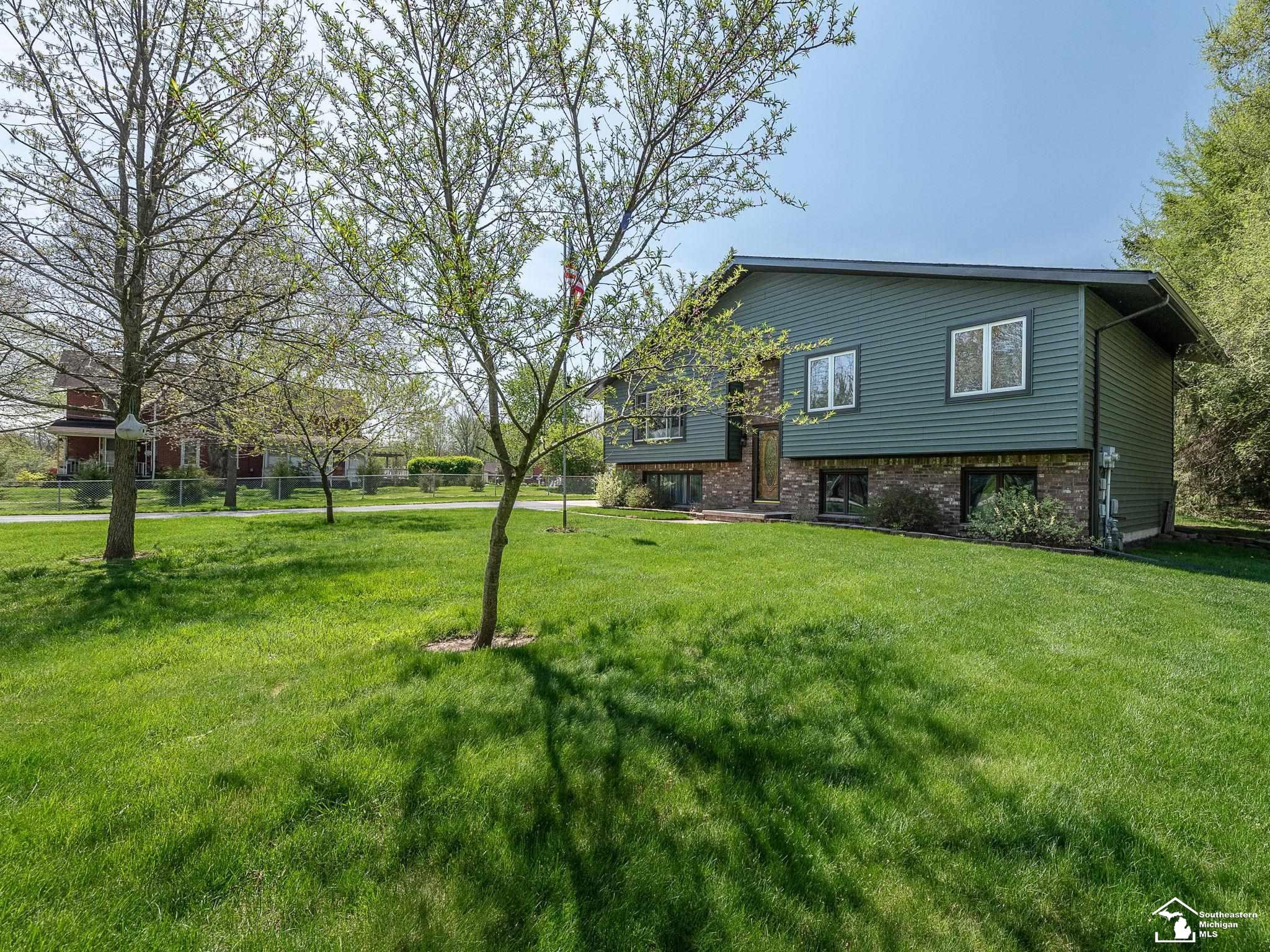 13725 Grafton Road, Carleton, MI 48117 — Photo 51
