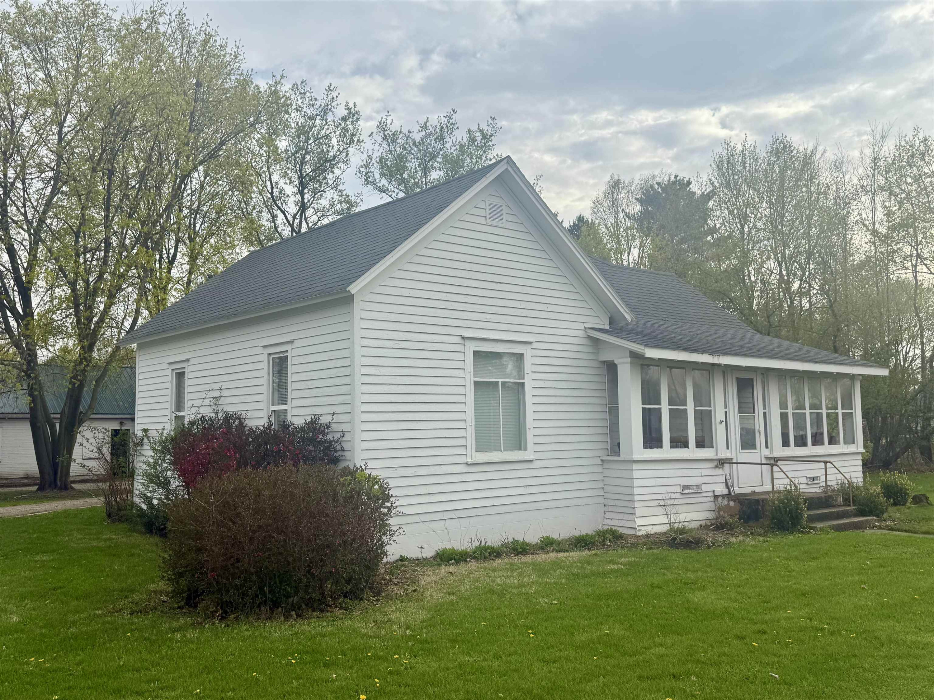 6694 E Main Street, Cass City, MI 48726 — Photo 2